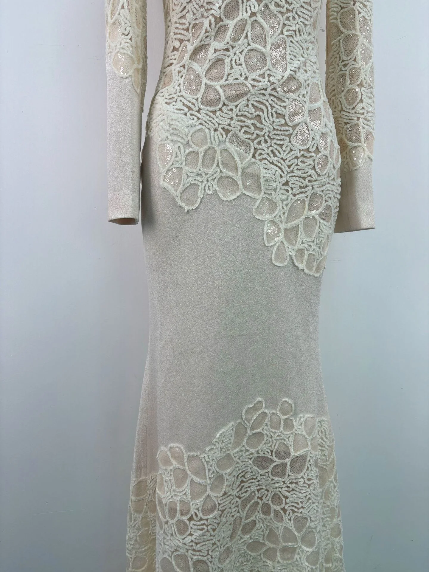 Solid Slimming Elegant Dresses For Women Round Neck Long Sleeves Sequin Hollow Out Temperament Fishtail Dress Female 2025 New