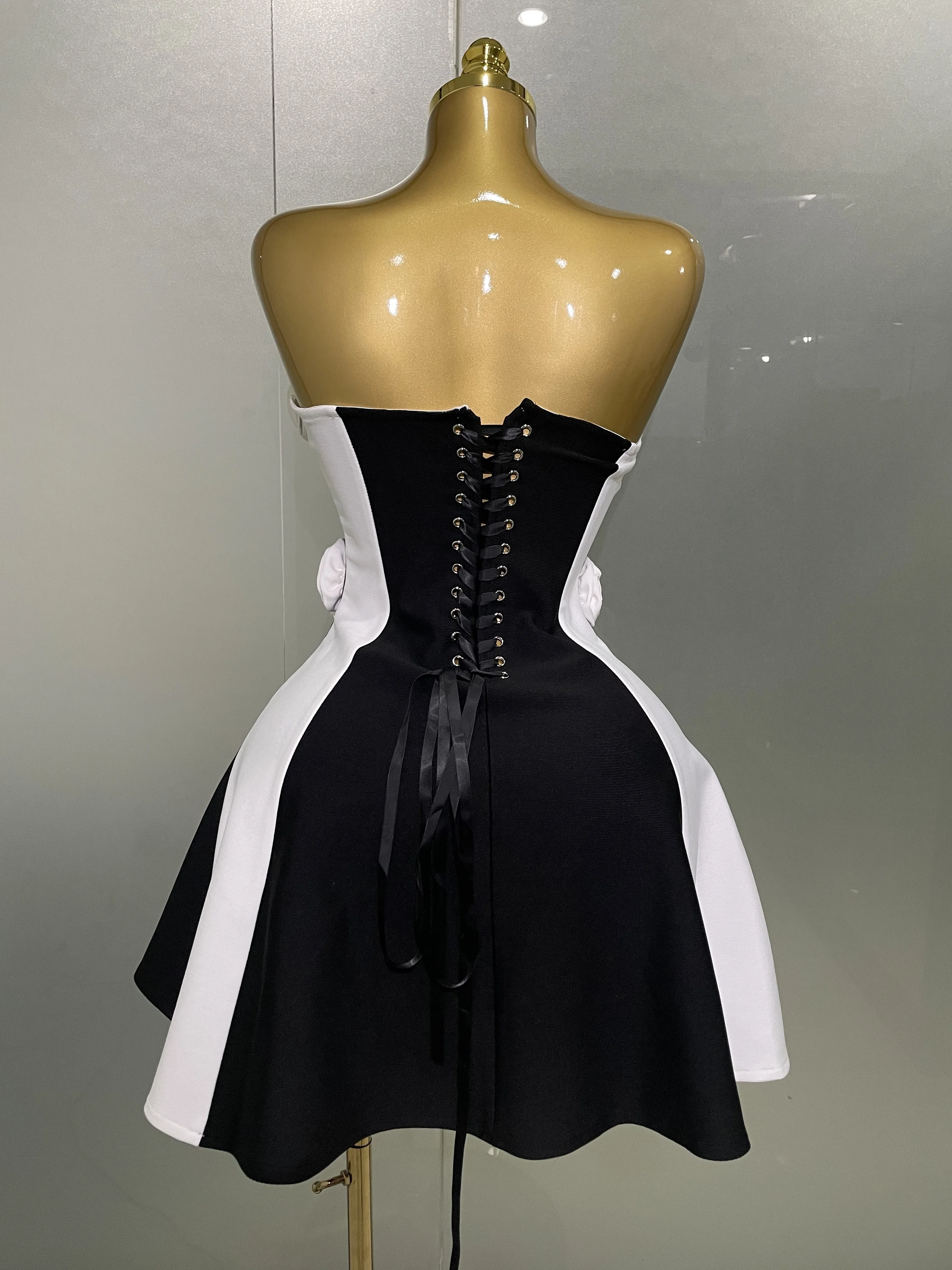 2025New Women Flower Decoration Strapless Black White Stripe Bandage Short Dress Cocktail Party Elegant Evening Club Party Dress