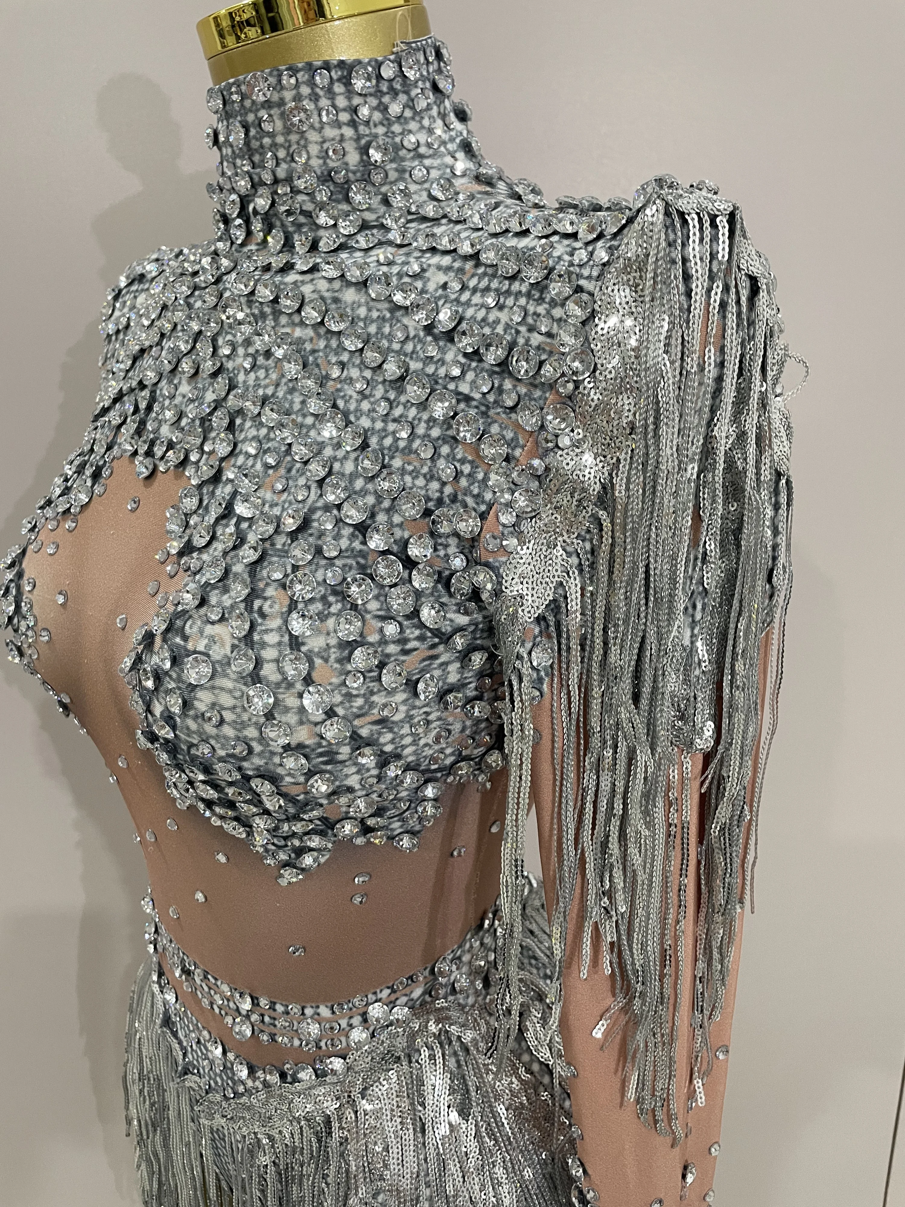 Sparkly Rhinestone Sequin Tassel Stretch Bodysuits 2025 New Arrival Women Birthday Party Nightclub Dj Stage Performance Costume