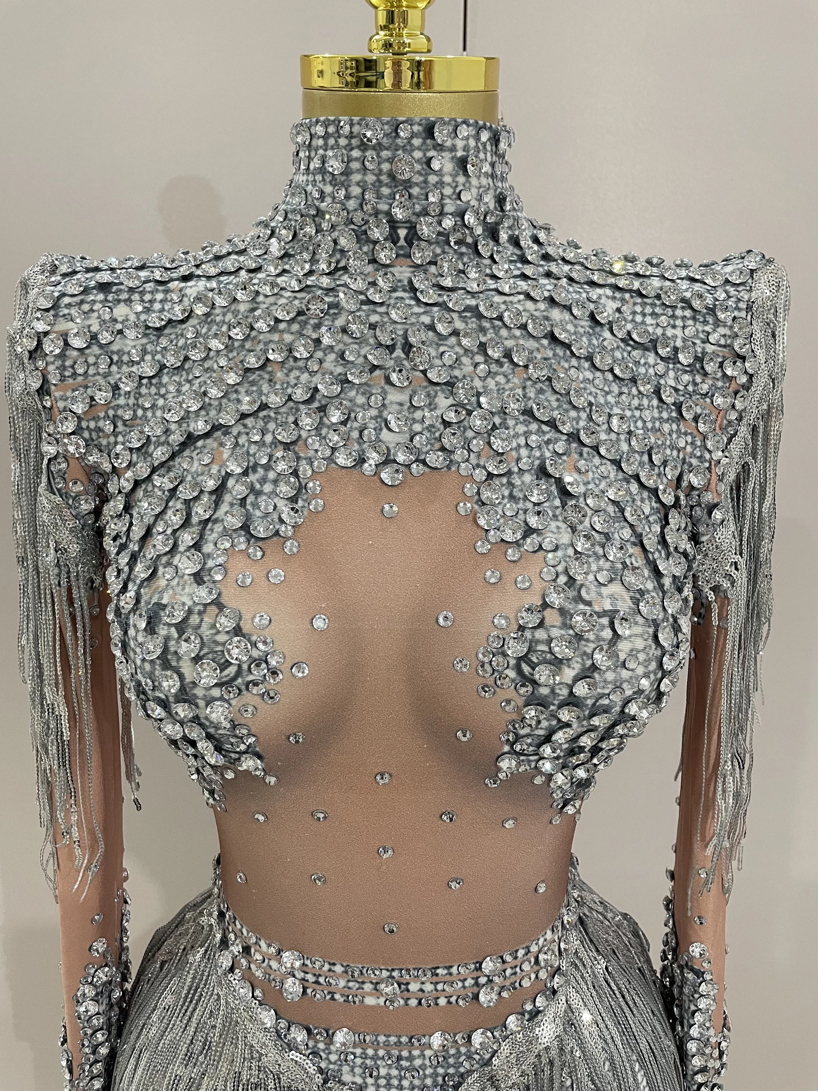 Sparkly Rhinestone Sequin Tassel Stretch Bodysuits 2025 New Arrival Women Birthday Party Nightclub Dj Stage Performance Costume