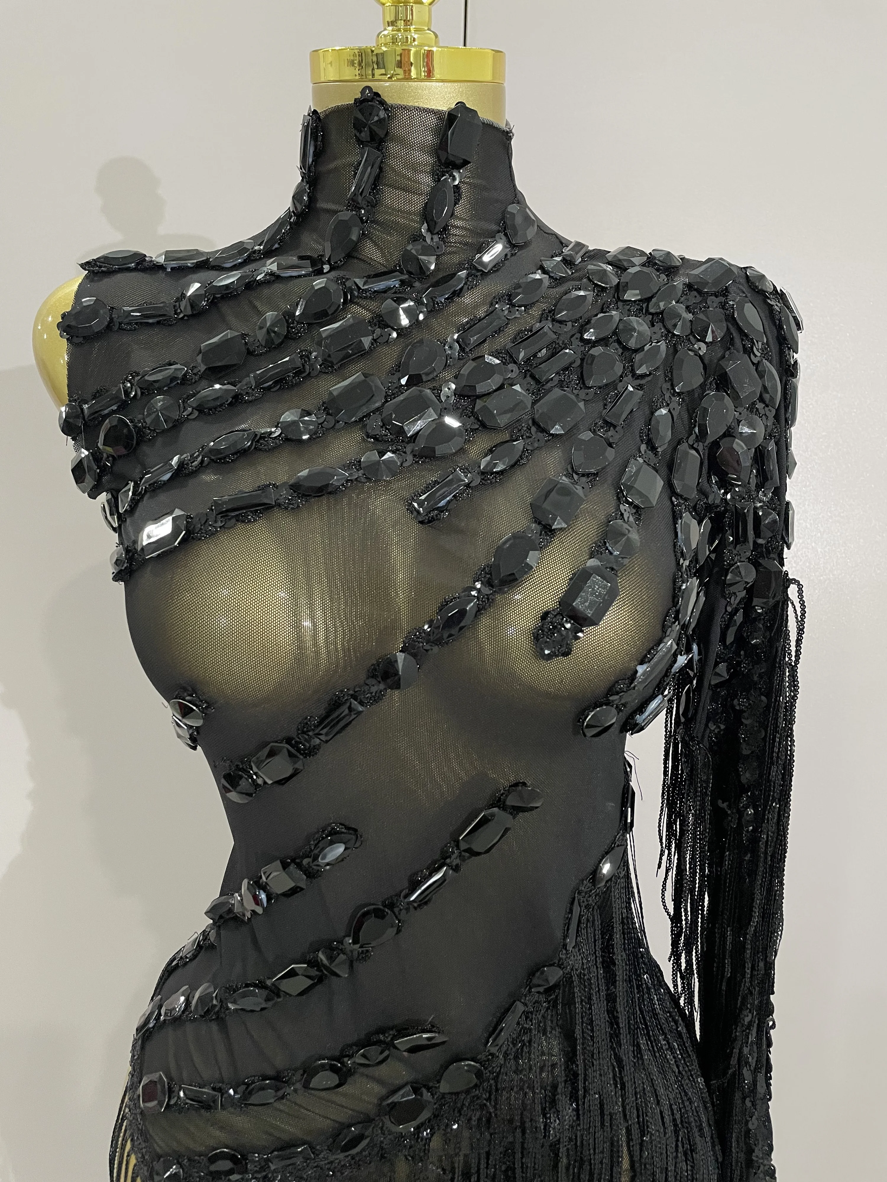 New Stage Costume Sparkly Rhinestones Tassel Sexy See-Through Dress Women One Shoulder Latin Dance Bars Nightclub Party Outfits