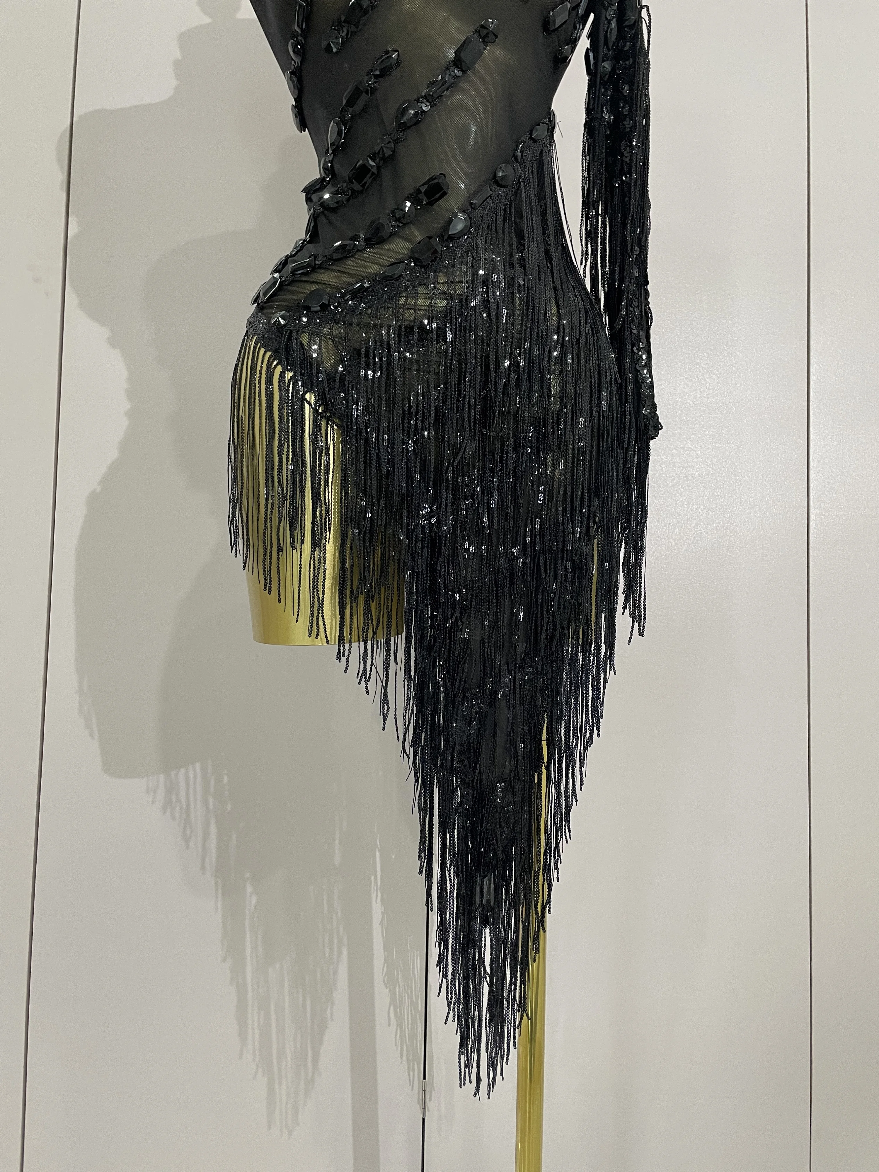 New Stage Costume Sparkly Rhinestones Tassel Sexy See-Through Dress Women One Shoulder Latin Dance Bars Nightclub Party Outfits