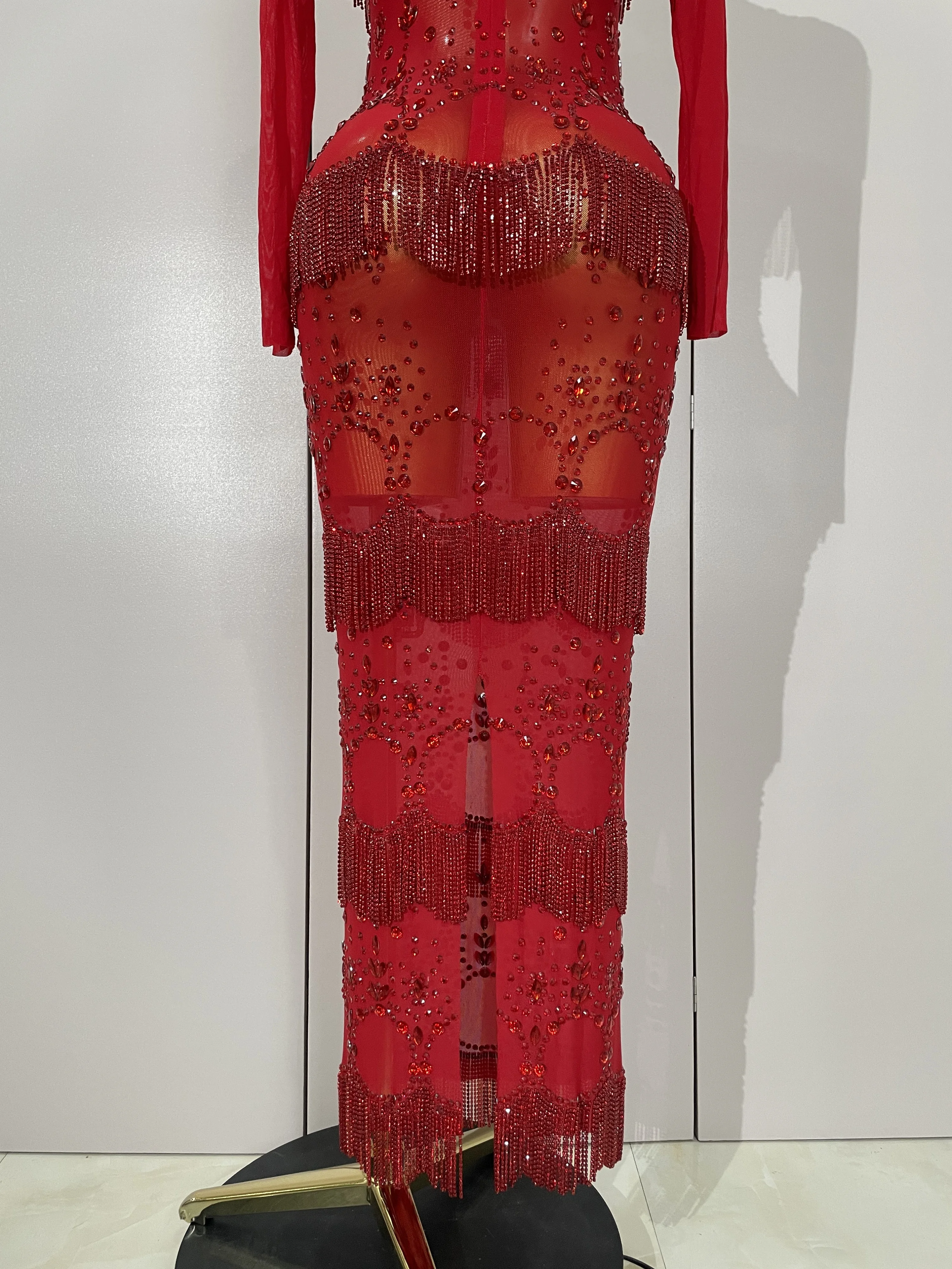 Stock Sparkle Red Rhinestones Tassel Chain Sexy Mesh Long Dress 2025 Women Evening Luxury Birthday Party Nightclub Stage Costume