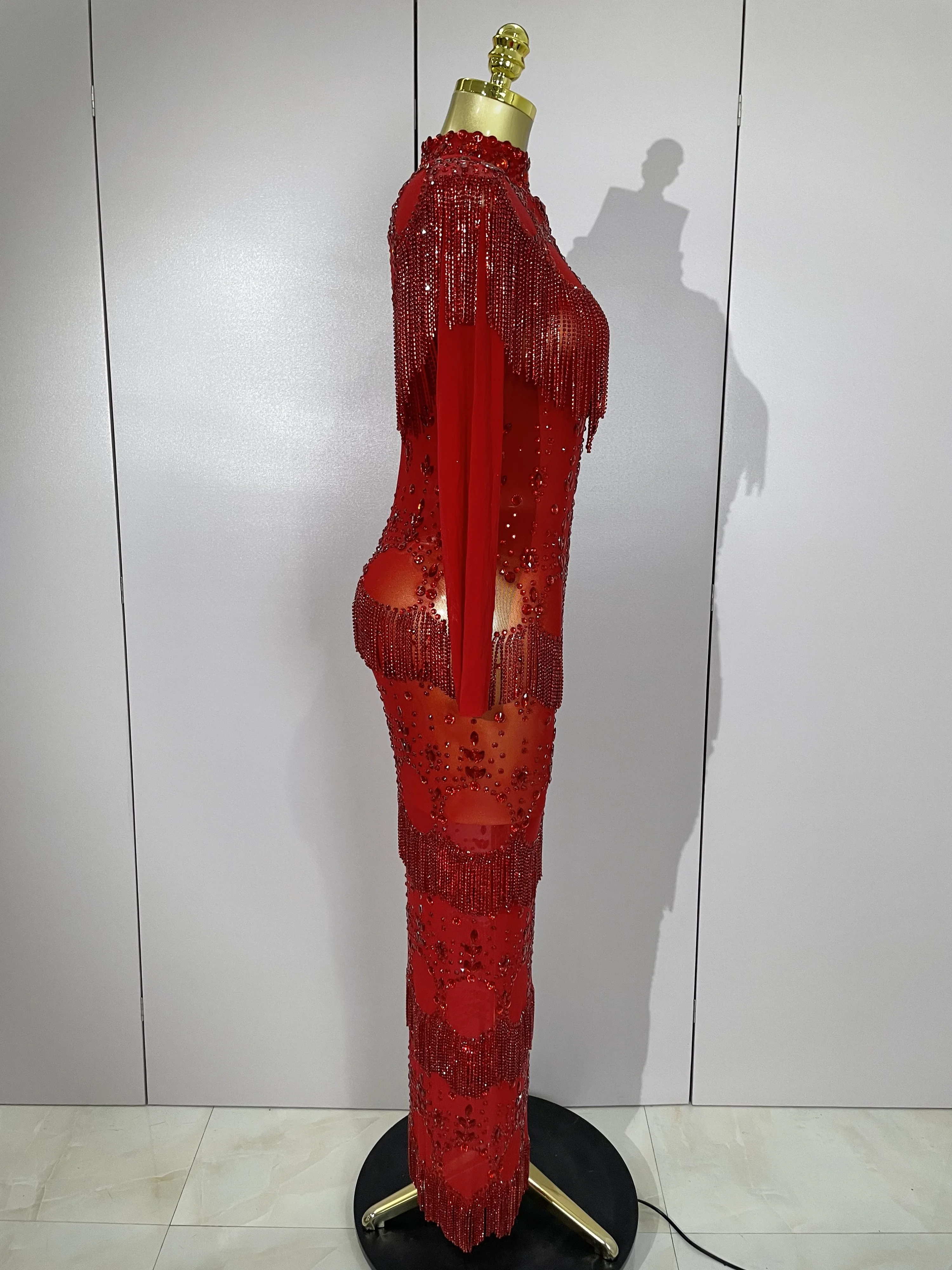 Stock Sparkle Red Rhinestones Tassel Chain Sexy Mesh Long Dress 2025 Women Evening Luxury Birthday Party Nightclub Stage Costume