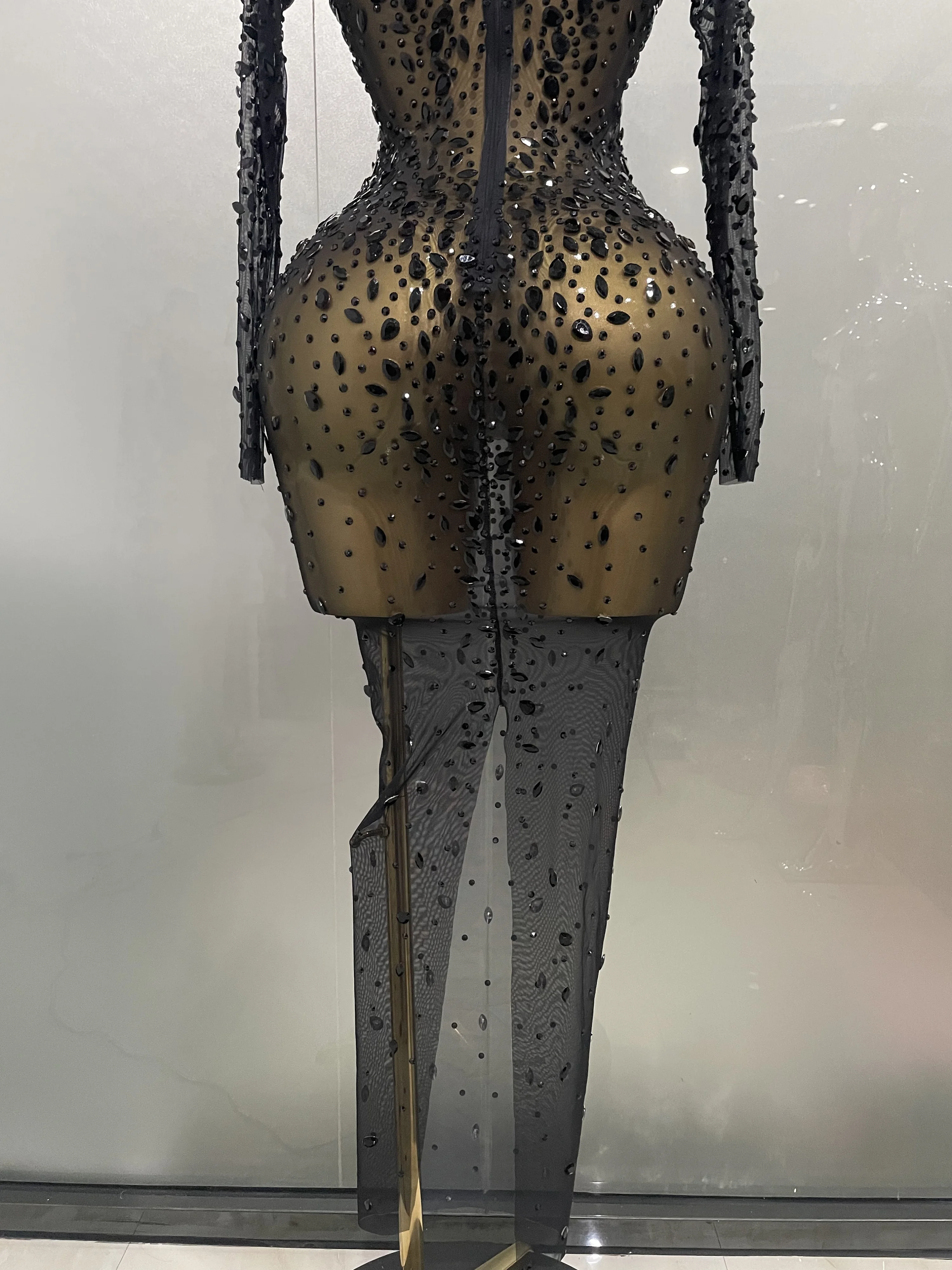 Sexy Shinny Rhinestone Stretch Mesh Transparent Long Dress 2025New Women Evening Birthday Party Prom Nightclub Singer Stage Wear Sexy Shinny Rhinestone Stretch Mesh Transparent Long Dress 2025New Women Evening Birthday Party Prom Nightclub Singer Stage Wear