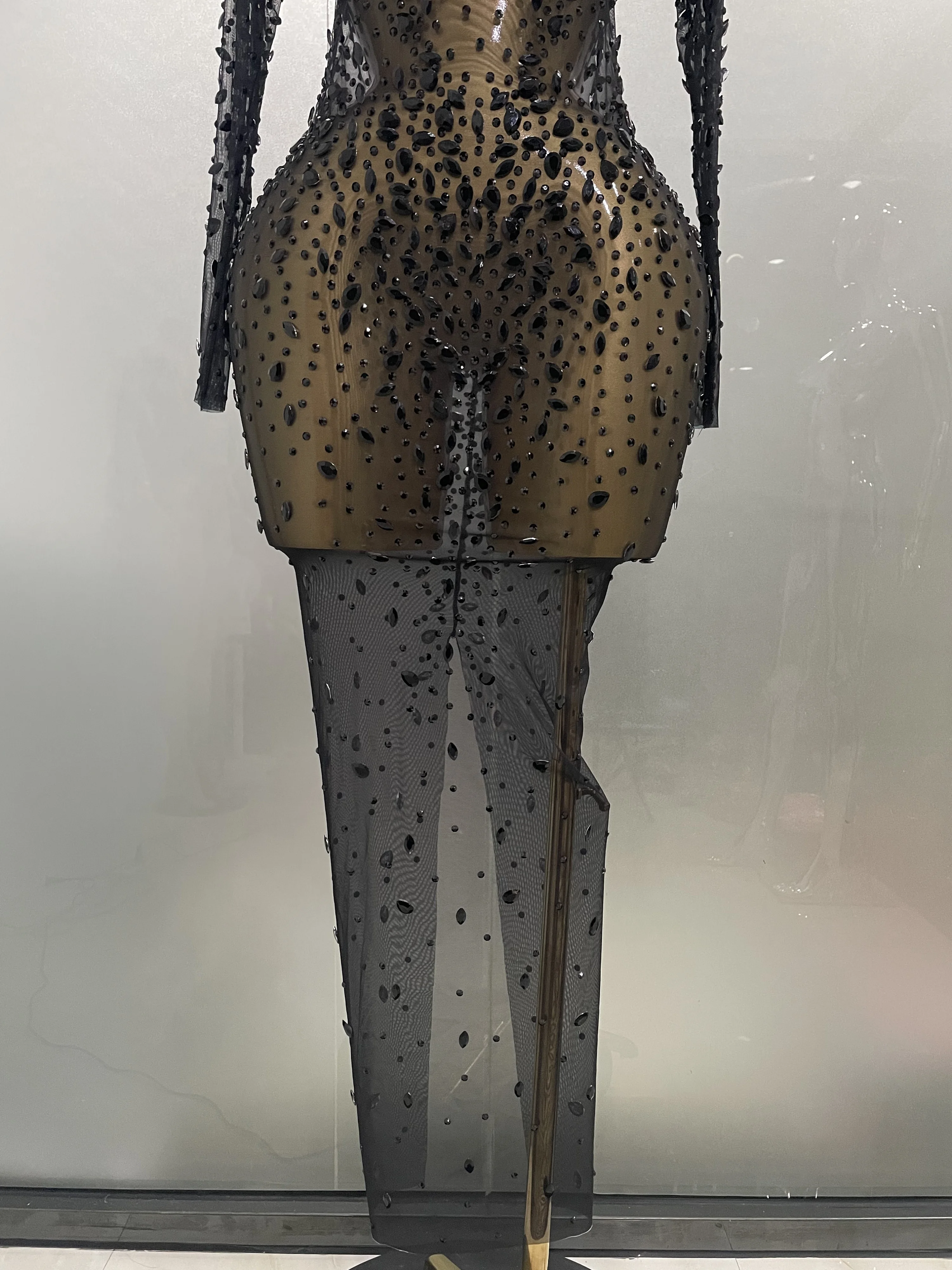 Sexy Shinny Rhinestone Stretch Mesh Transparent Long Dress 2025New Women Evening Birthday Party Prom Nightclub Singer Stage Wear Sexy Shinny Rhinestone Stretch Mesh Transparent Long Dress 2025New Women Evening Birthday Party Prom Nightclub Singer Stage Wear