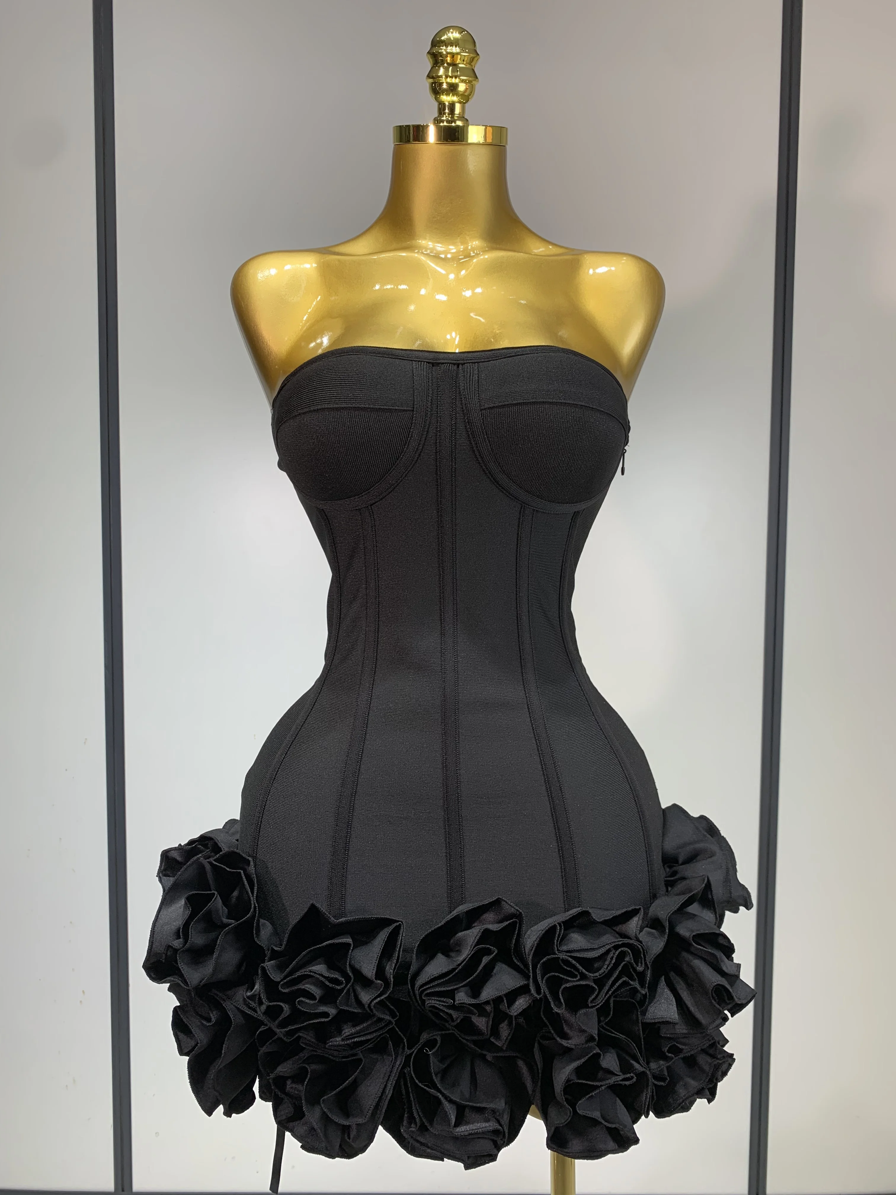 Women Sexy Strapless Backless Flower Embellished Mini Bandage Dress Bodycon Celebrity Party Cocktail Evening Party Club Dresses Women Sexy Strapless Backless Flower Embellished Mini Bandage Dress Bodycon Celebrity Party Cocktail Evening Party Club Dresses