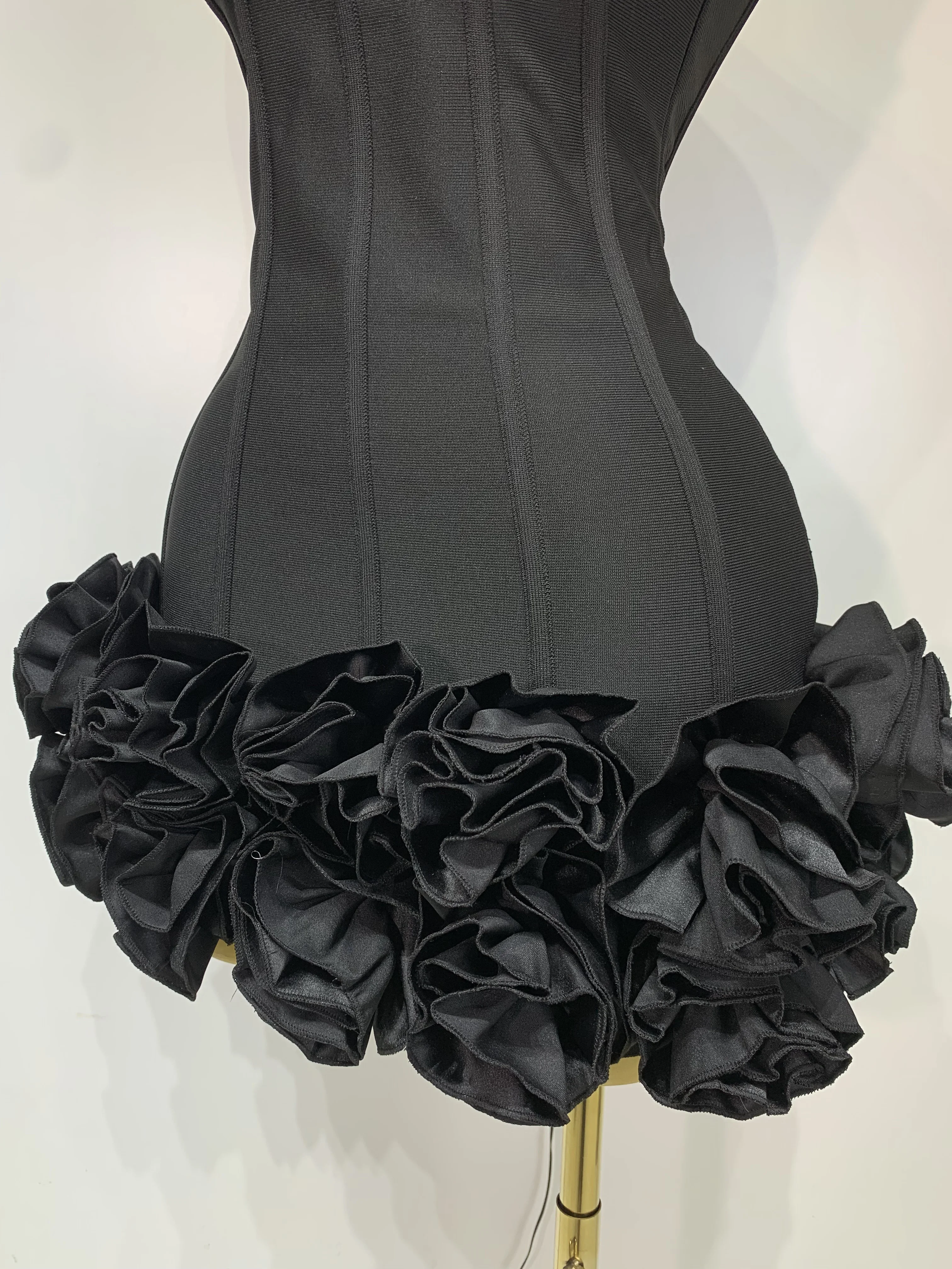 Women Sexy Strapless Backless Flower Embellished Mini Bandage Dress Bodycon Celebrity Party Cocktail Evening Party Club Dresses Women Sexy Strapless Backless Flower Embellished Mini Bandage Dress Bodycon Celebrity Party Cocktail Evening Party Club Dresses