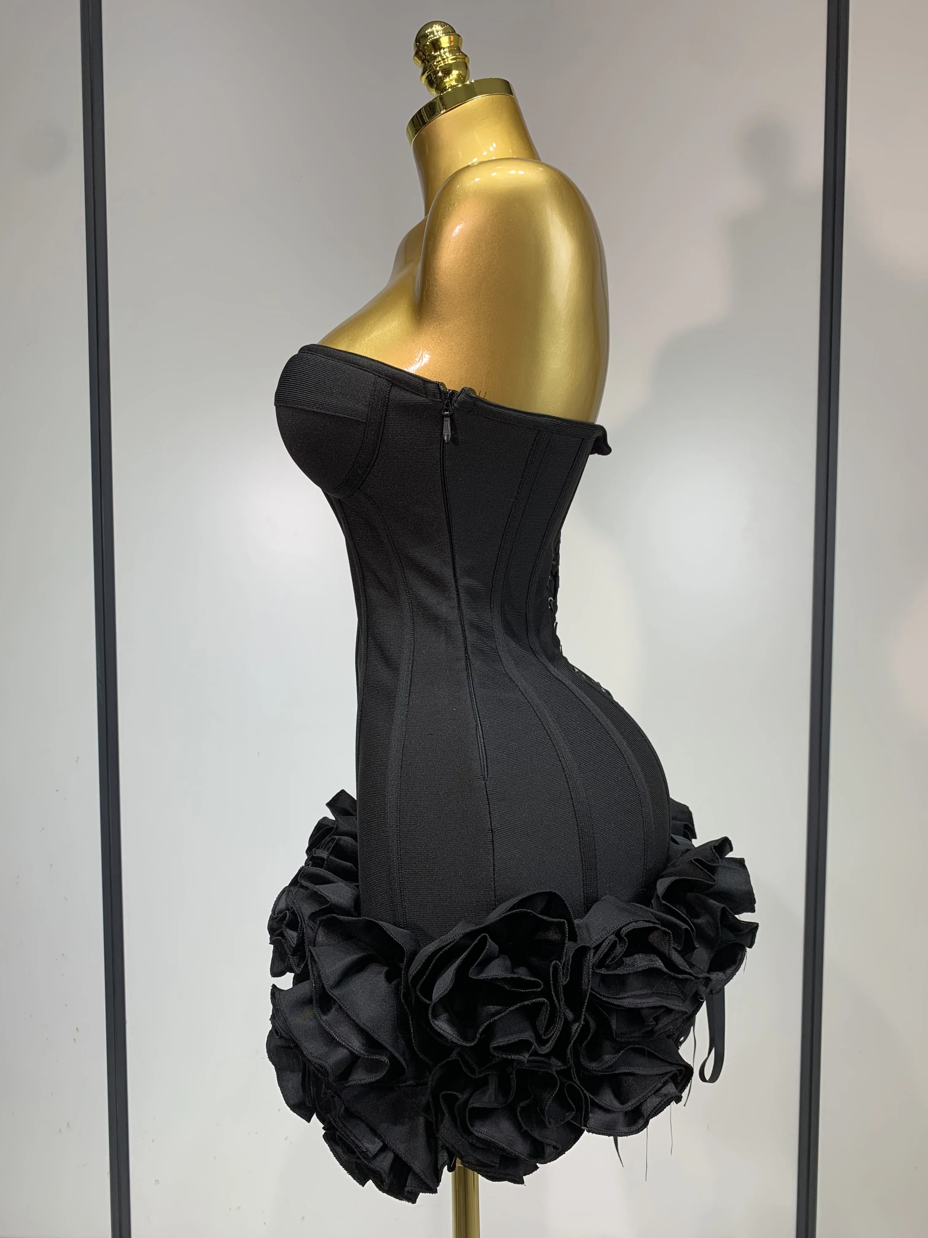 Women Sexy Strapless Backless Flower Embellished Mini Bandage Dress Bodycon Celebrity Party Cocktail Evening Party Club Dresses Women Sexy Strapless Backless Flower Embellished Mini Bandage Dress Bodycon Celebrity Party Cocktail Evening Party Club Dresses