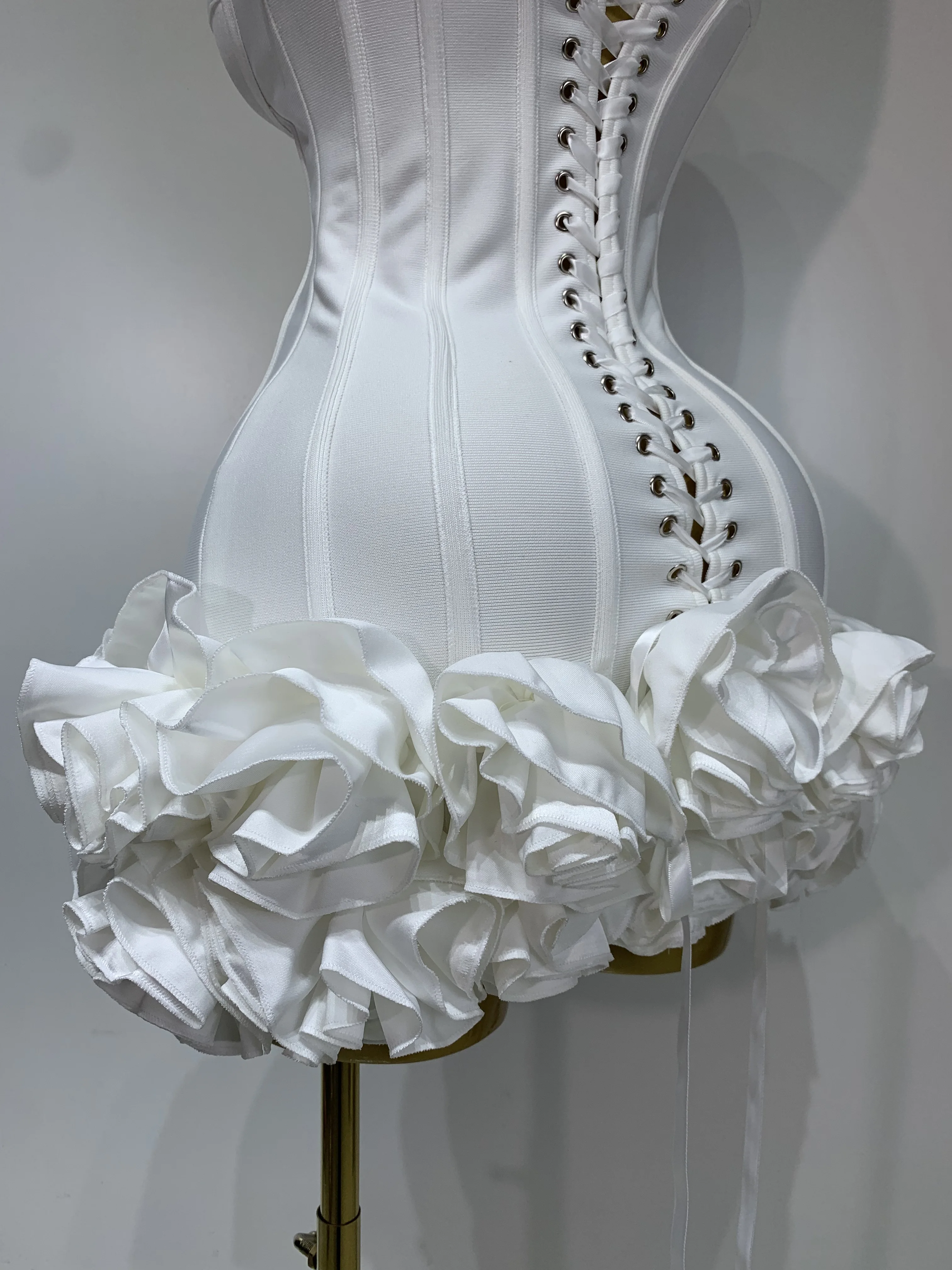 Women Sexy Strapless Backless Flower Embellished Mini Bandage Dress Bodycon Celebrity Party Cocktail Evening Party Club Dresses Women Sexy Strapless Backless Flower Embellished Mini Bandage Dress Bodycon Celebrity Party Cocktail Evening Party Club Dresses