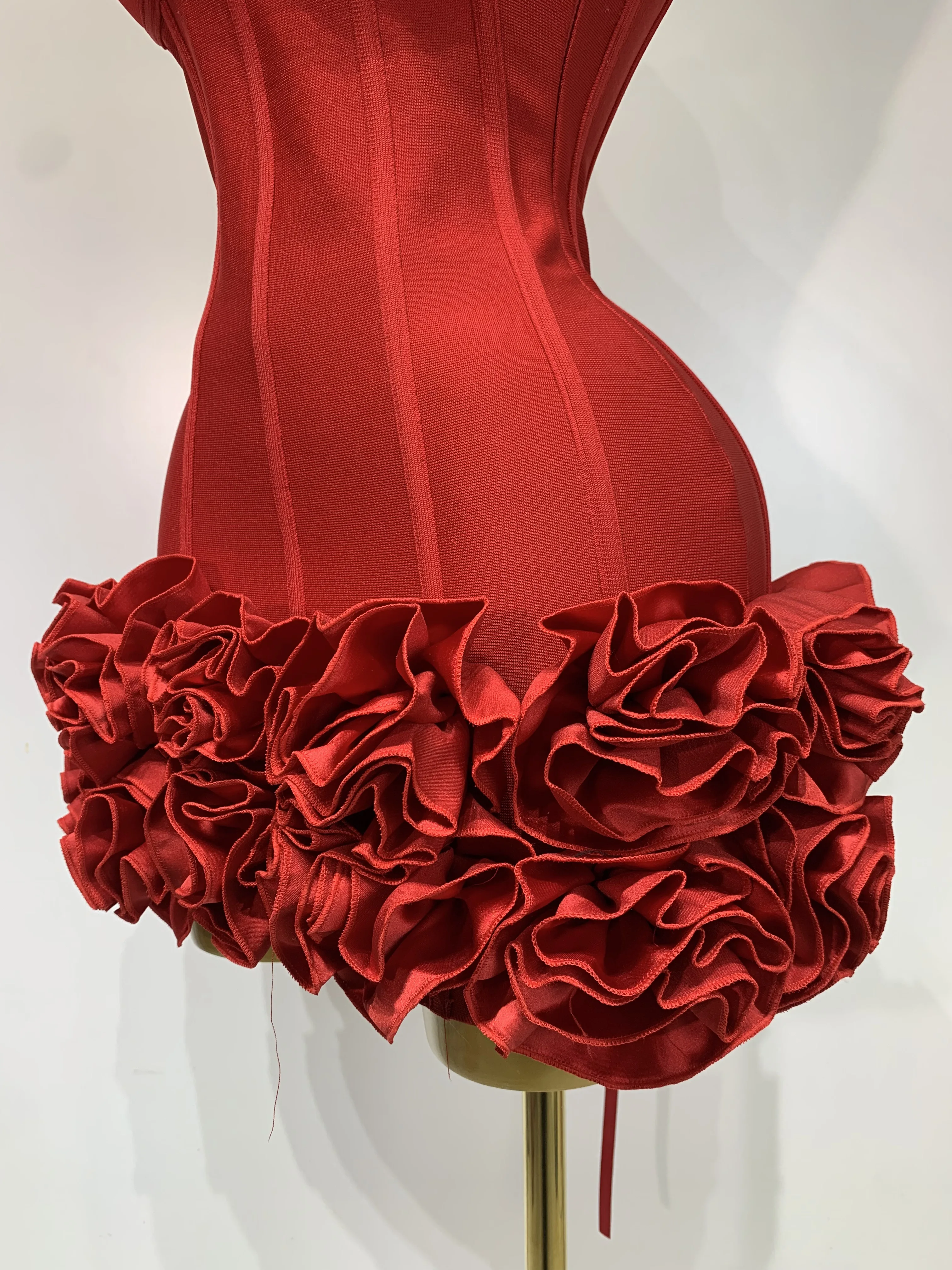 Women Sexy Strapless Backless Flower Embellished Mini Bandage Dress Bodycon Celebrity Party Cocktail Evening Party Club Dresses Women Sexy Strapless Backless Flower Embellished Mini Bandage Dress Bodycon Celebrity Party Cocktail Evening Party Club Dresses