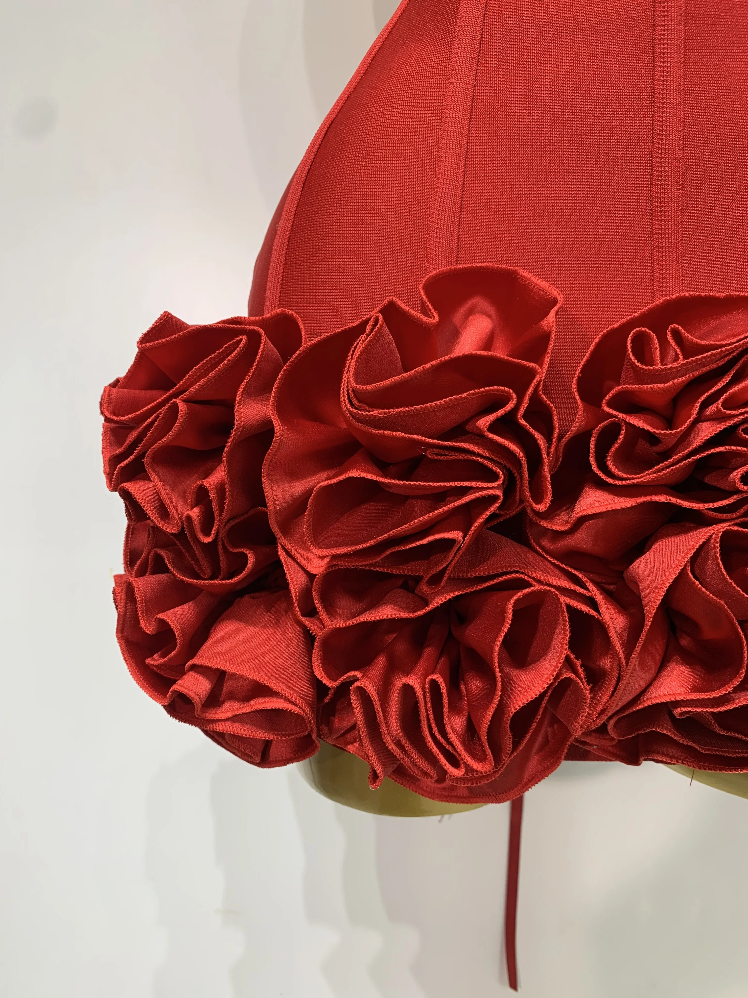 Women Sexy Strapless Backless Flower Embellished Mini Bandage Dress Bodycon Celebrity Party Cocktail Evening Party Club Dresses Women Sexy Strapless Backless Flower Embellished Mini Bandage Dress Bodycon Celebrity Party Cocktail Evening Party Club Dresses