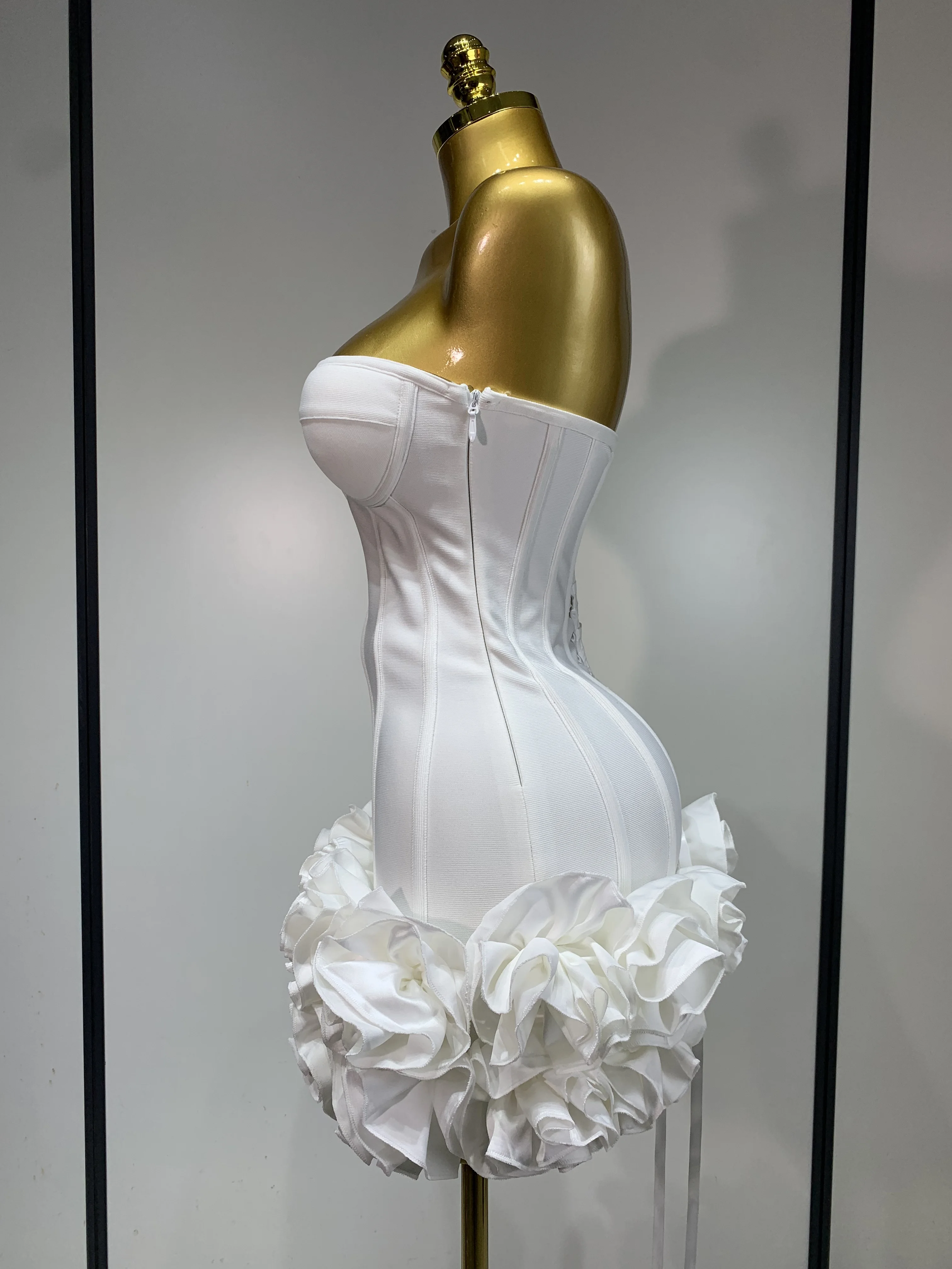 Women Sexy Strapless Backless Flower Embellished Mini Bandage Dress Bodycon Celebrity Party Cocktail Evening Party Club Dresses Women Sexy Strapless Backless Flower Embellished Mini Bandage Dress Bodycon Celebrity Party Cocktail Evening Party Club Dresses