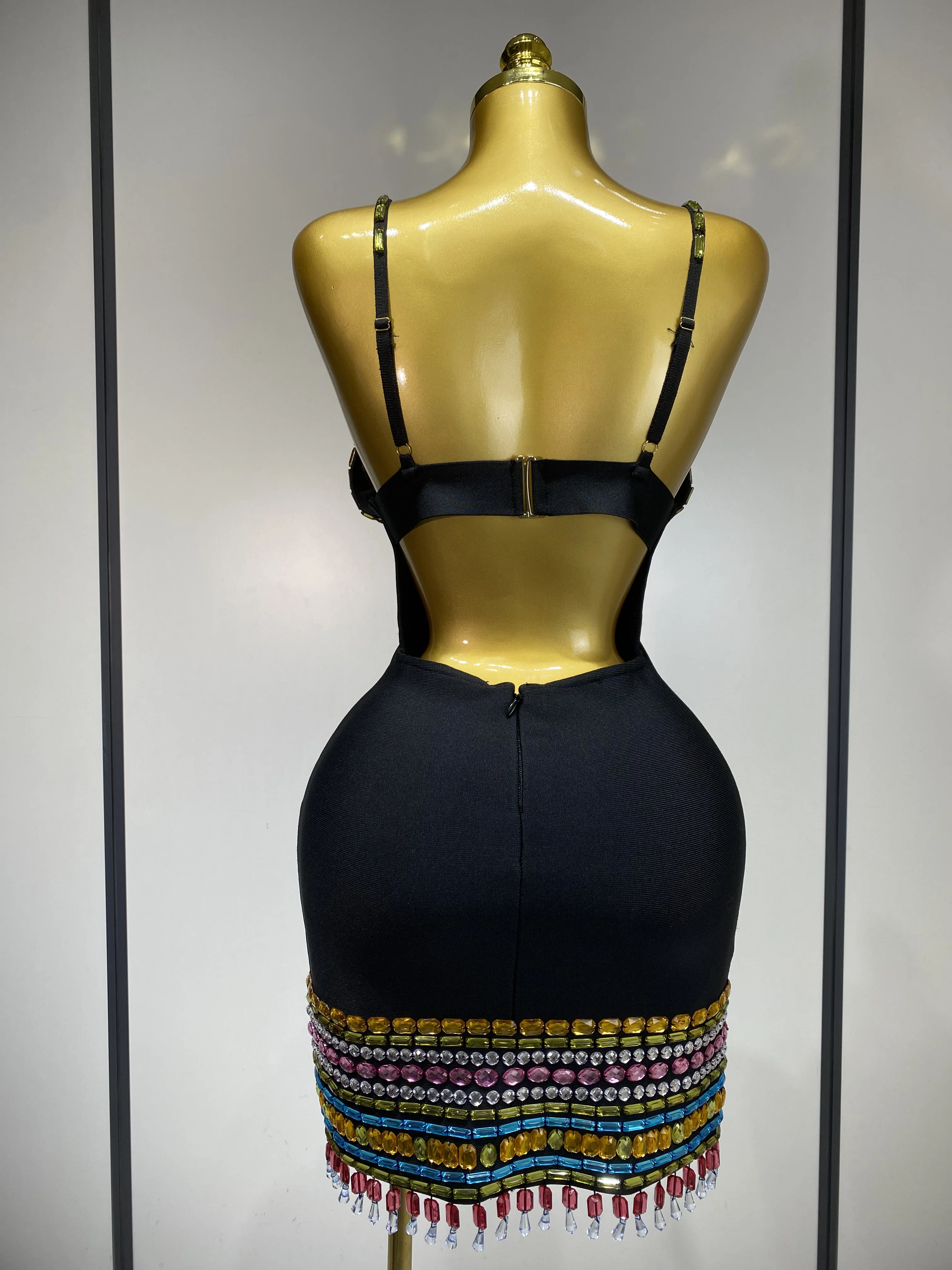 Sparkly Colorful Diamonds V Neck Black Bodycon Bandage Dress 2025 Celebrity Elegant Evening Club Party Luxury Birthday Dresses Sparkly Colorful Diamonds V Neck Black Bodycon Bandage Dress 2025 Celebrity Elegant Evening Club Party Luxury Birthday Dresses