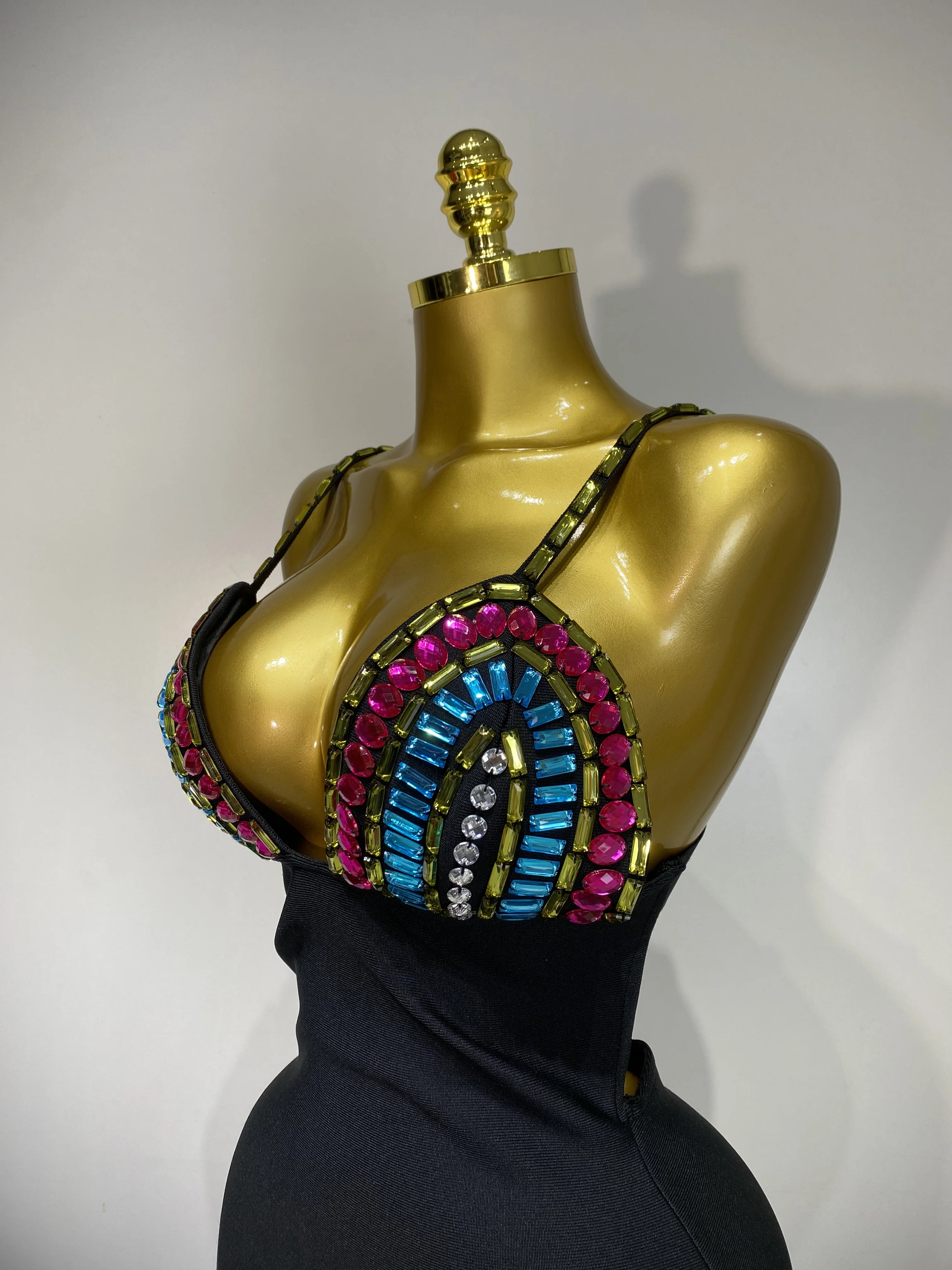 Sparkly Colorful Diamonds V Neck Black Bodycon Bandage Dress 2025 Celebrity Elegant Evening Club Party Luxury Birthday Dresses Sparkly Colorful Diamonds V Neck Black Bodycon Bandage Dress 2025 Celebrity Elegant Evening Club Party Luxury Birthday Dresses