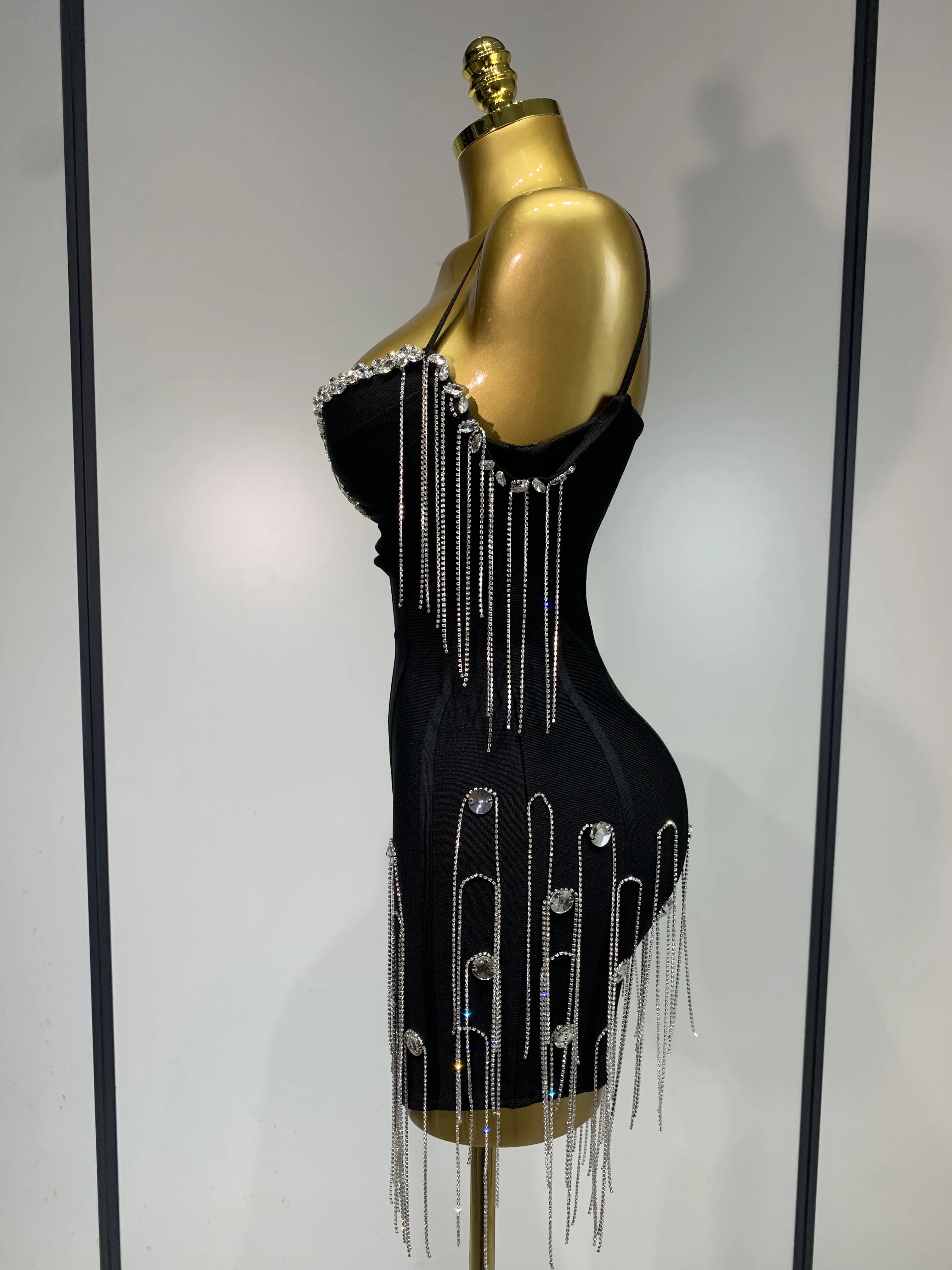 Sexy Backless Spaghetti Strap Bodycon Sleeveless Bandage Dress Elegant Prom Gown Club Evening Party Luxury Birthday Dresses