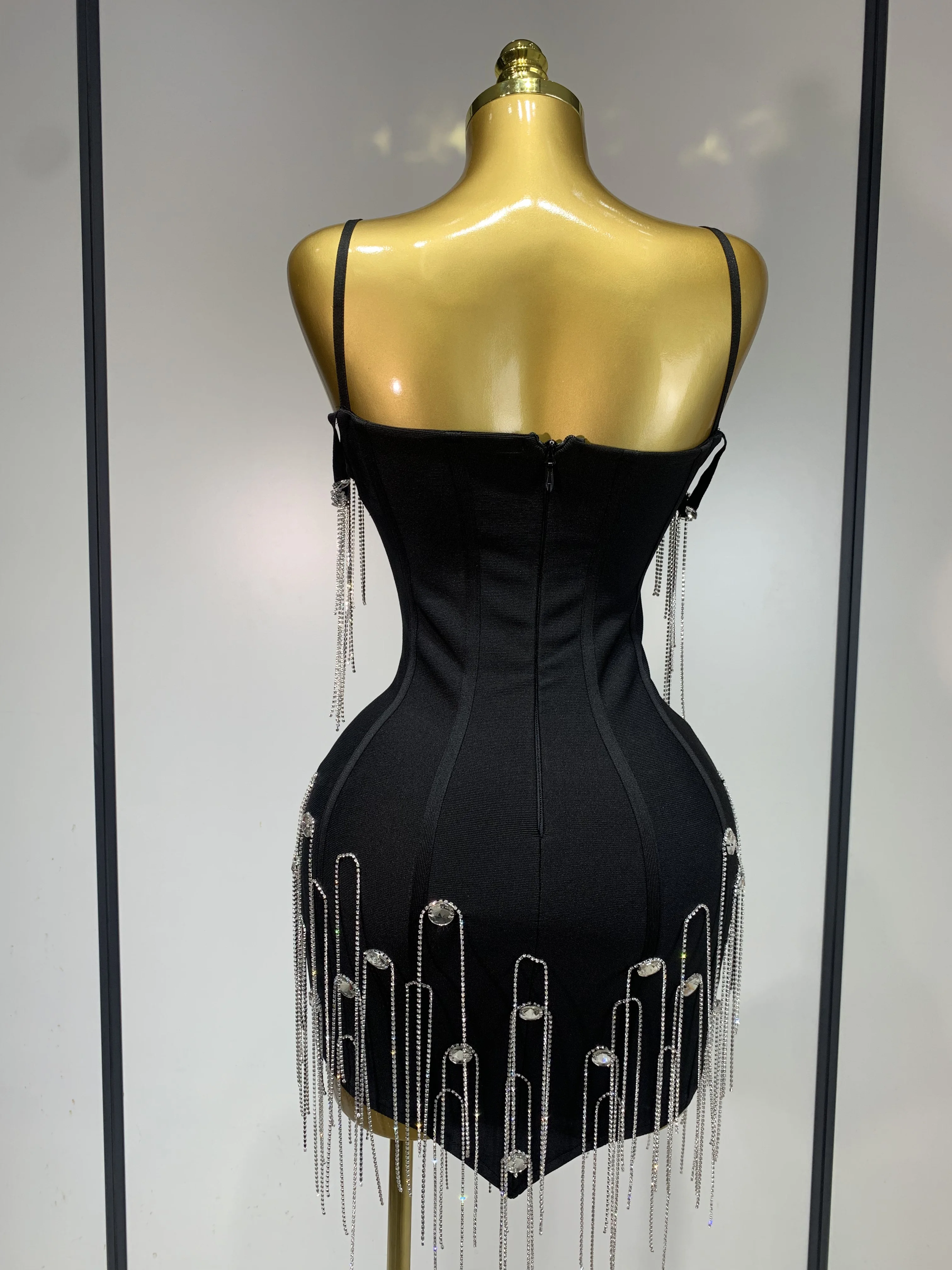 Sexy Backless Spaghetti Strap Bodycon Sleeveless Bandage Dress Elegant Prom Gown Club Evening Party Luxury Birthday Dresses