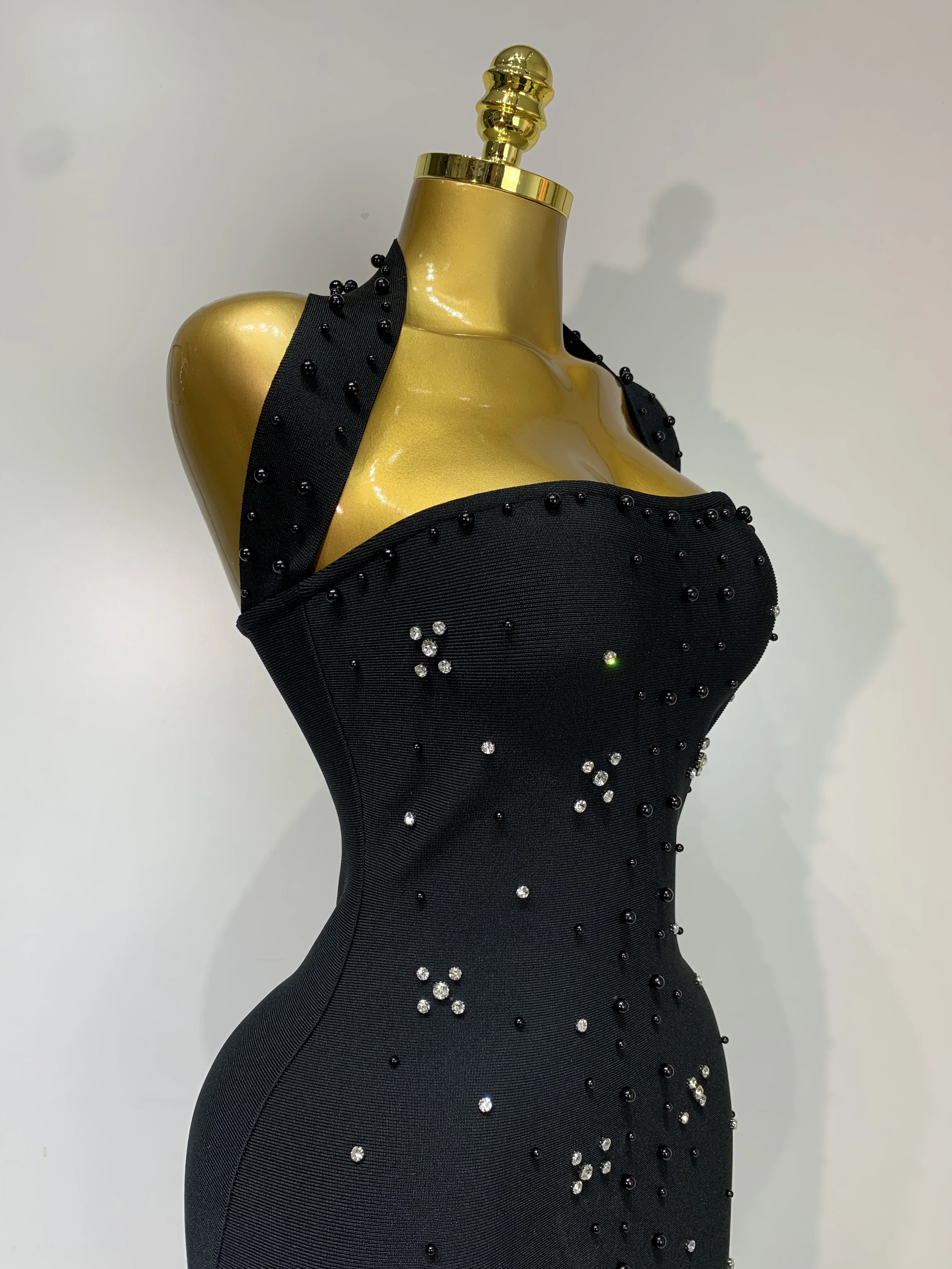 Women Sexy Halter Backless Shiny Rhinestone Pearl Bodycon Bandage Dress Celebirty Elegant Evening Party Luxury Birthday Dress Women Sexy Halter Backless Shiny Rhinestone Pearl Bodycon Bandage Dress Celebirty Elegant Evening Party Luxury Birthday Dress