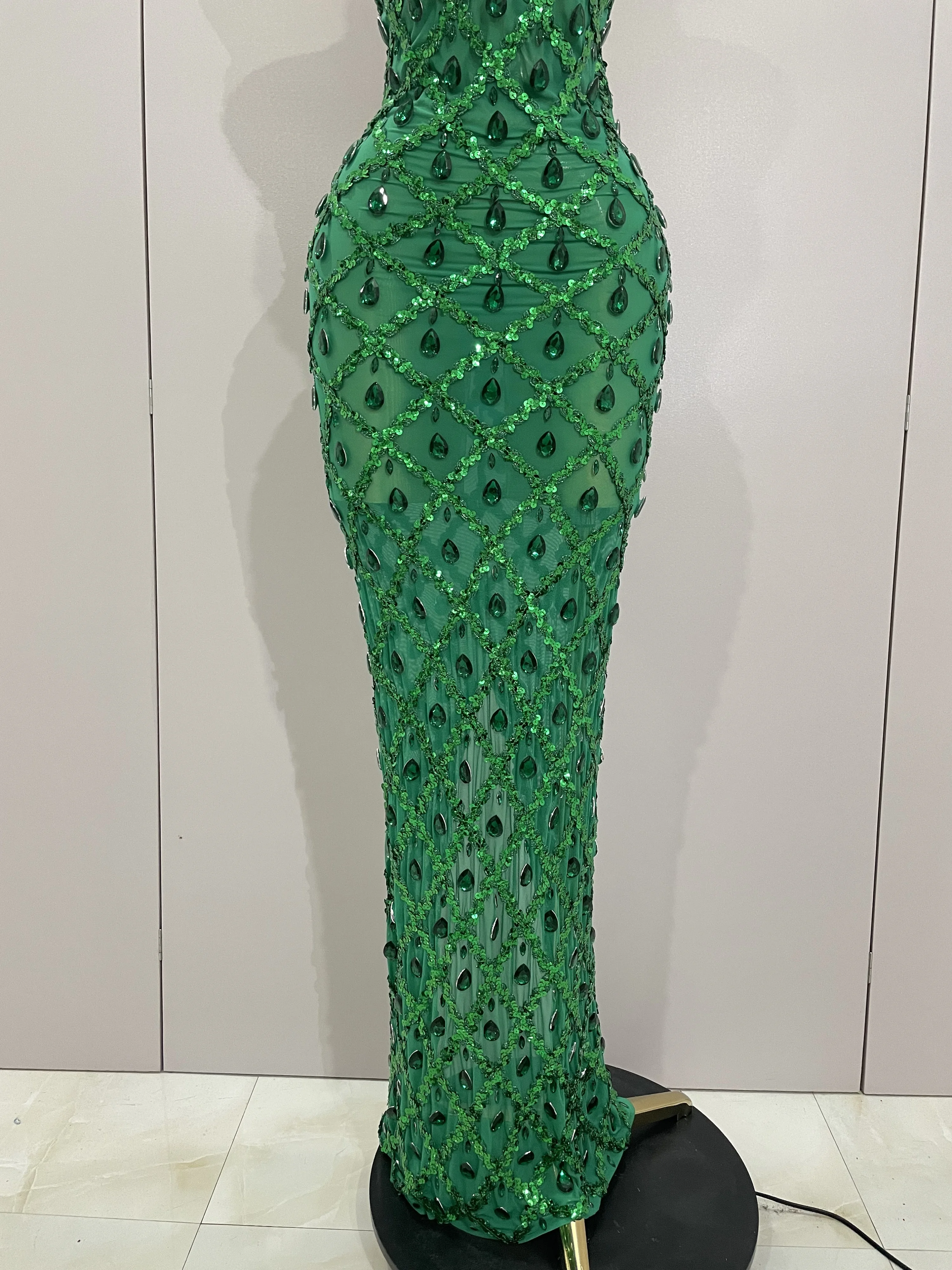 Newest Shiny Diamond Sequins Green Sexy Mesh Long Dress Women Celebrate Evening Prom Birthday Party Nightclub Stage Costume