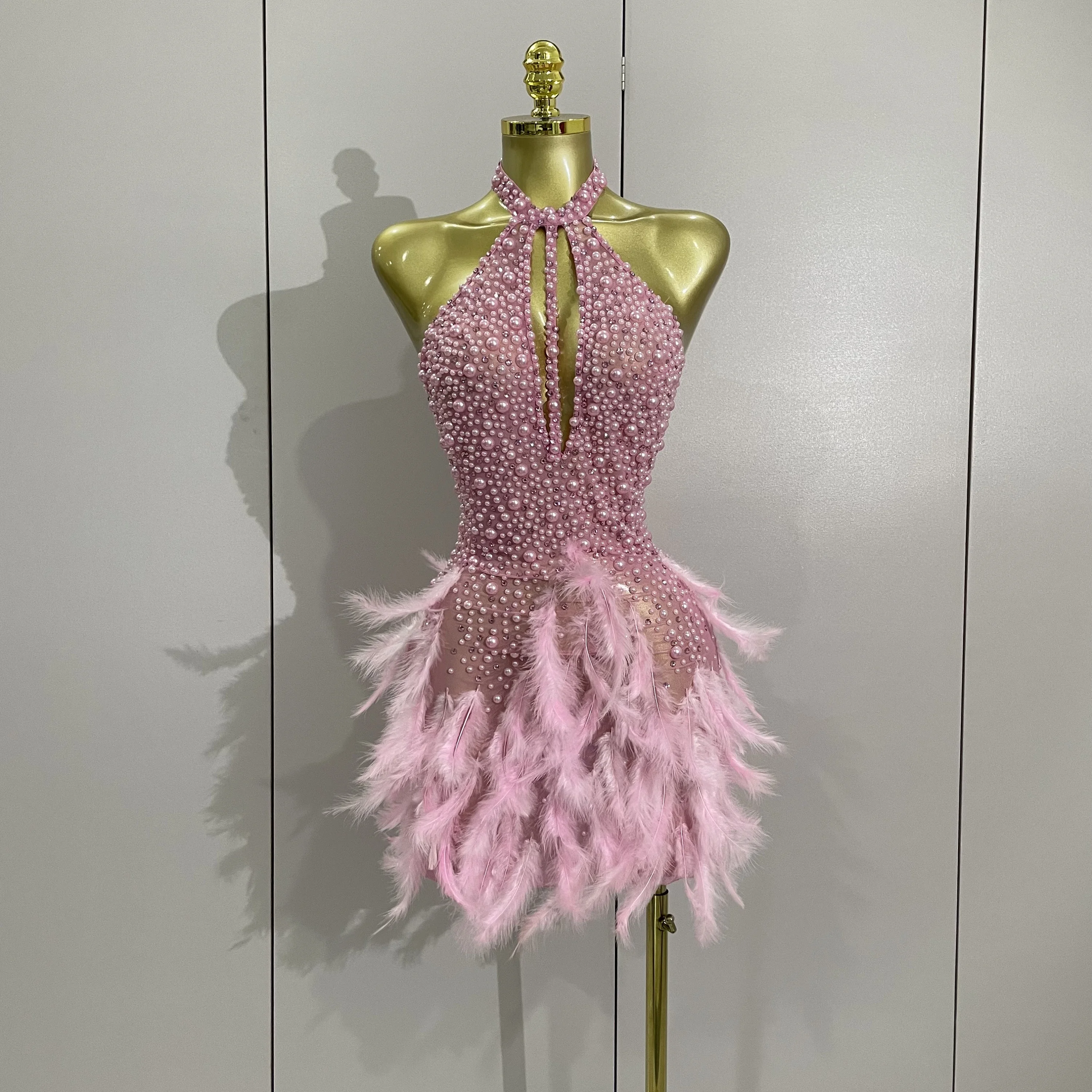 Women Luxury Black Rhinestones Pearls Feathers Halter Backless Short Dress Sexy Celebrate Birthday Dress Nightclub Stage Costume Women Luxury Black Rhinestones Pearls Feathers Halter Backless Short Dress Sexy Celebrate Birthday Dress Nightclub Stage Costume