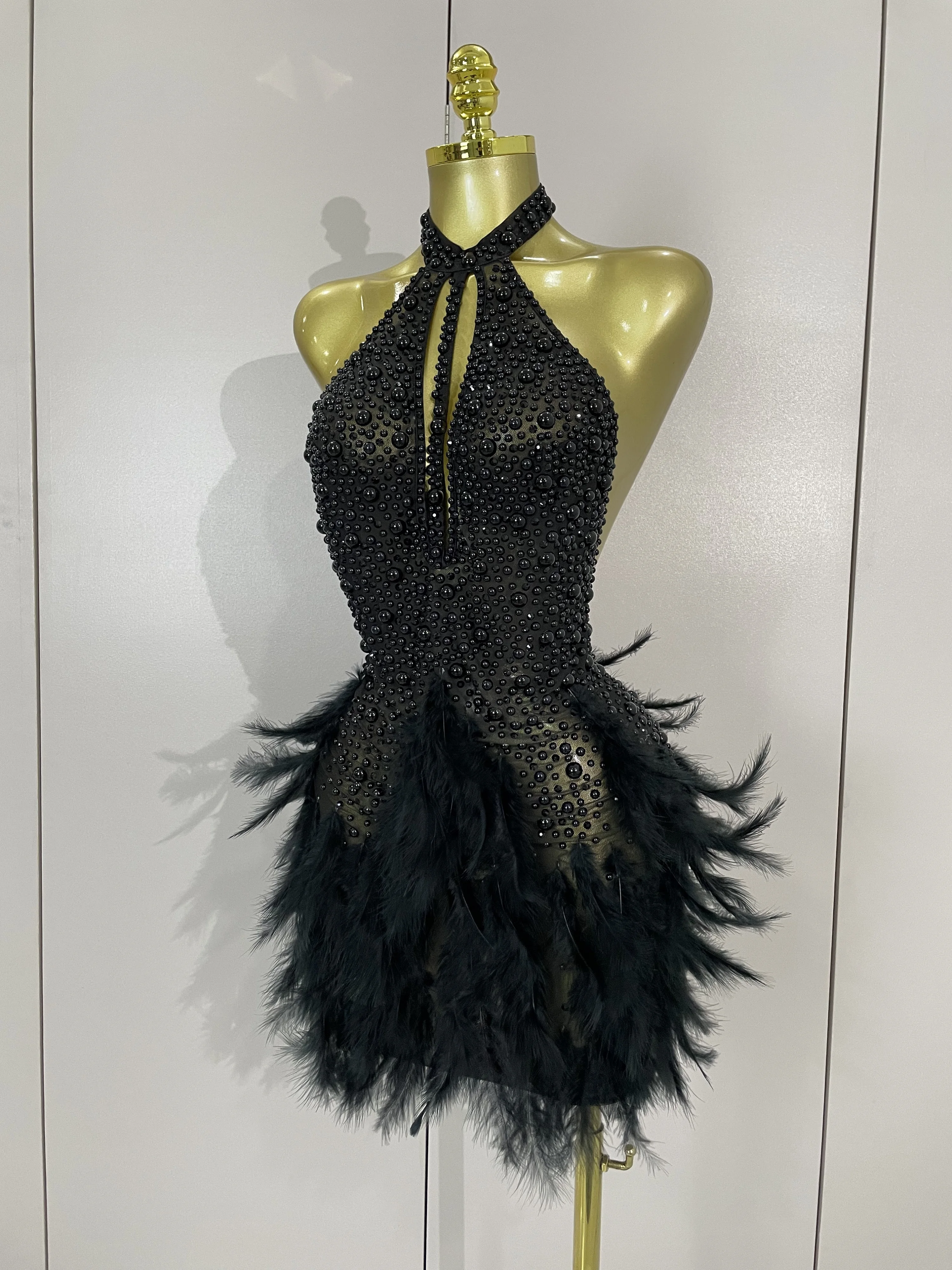 Women Luxury Black Rhinestones Pearls Feathers Halter Backless Short Dress Sexy Celebrate Birthday Dress Nightclub Stage Costume Women Luxury Black Rhinestones Pearls Feathers Halter Backless Short Dress Sexy Celebrate Birthday Dress Nightclub Stage Costume
