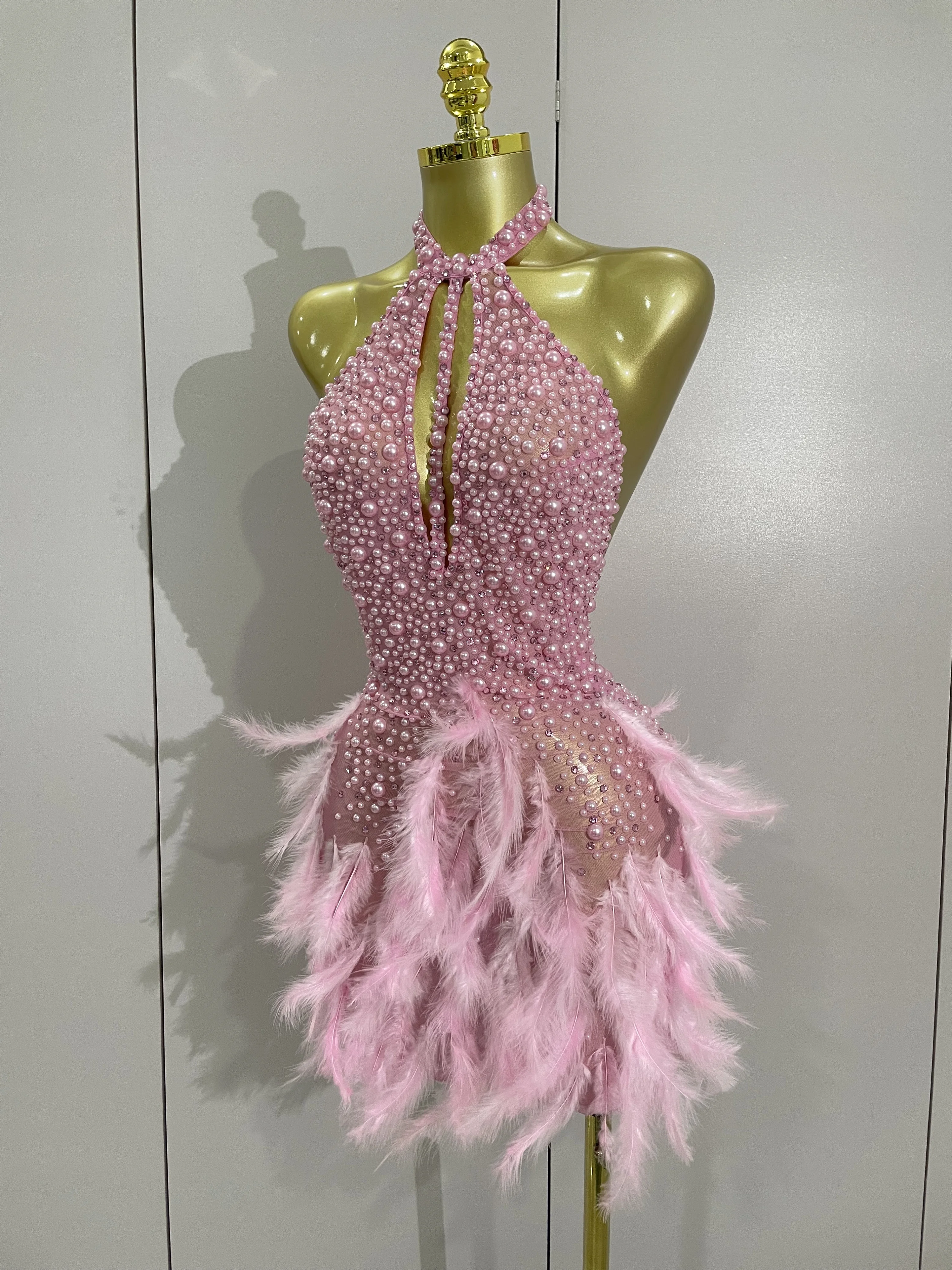 Women Luxury Black Rhinestones Pearls Feathers Halter Backless Short Dress Sexy Celebrate Birthday Dress Nightclub Stage Costume Women Luxury Black Rhinestones Pearls Feathers Halter Backless Short Dress Sexy Celebrate Birthday Dress Nightclub Stage Costume
