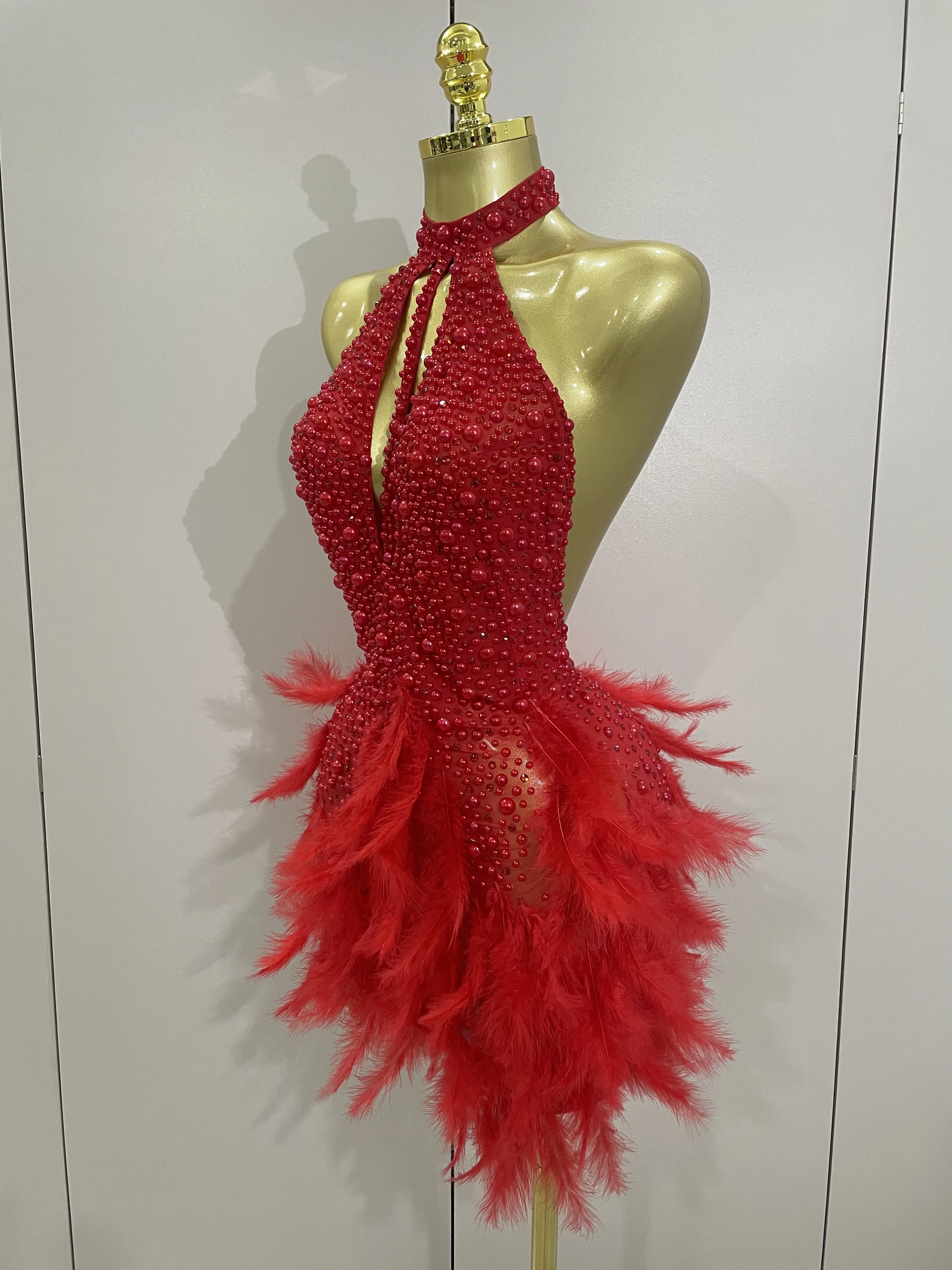 Women Luxury Black Rhinestones Pearls Feathers Halter Backless Short Dress Sexy Celebrate Birthday Dress Nightclub Stage Costume Women Luxury Black Rhinestones Pearls Feathers Halter Backless Short Dress Sexy Celebrate Birthday Dress Nightclub Stage Costume