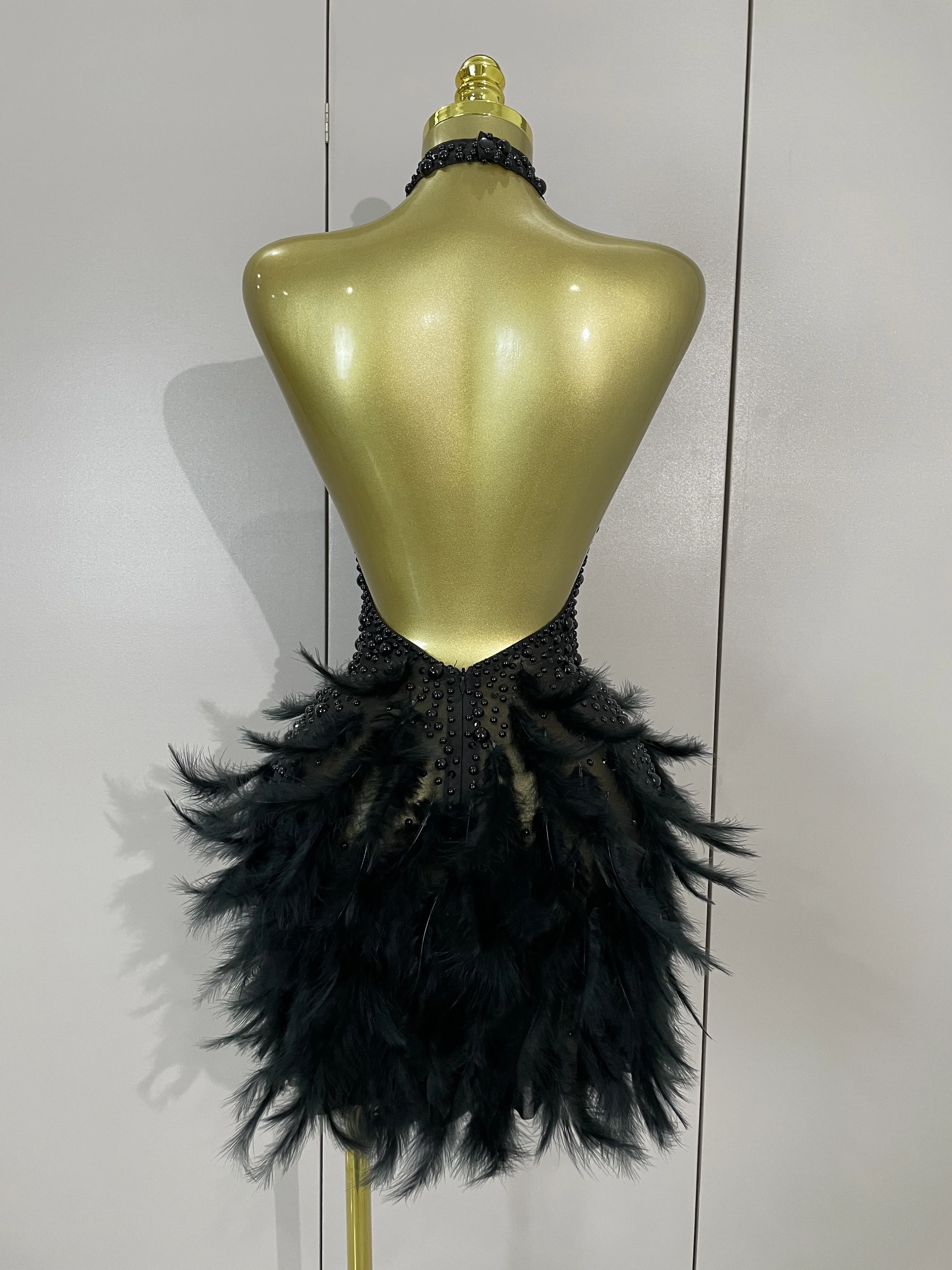 Women Luxury Black Rhinestones Pearls Feathers Halter Backless Short Dress Sexy Celebrate Birthday Dress Nightclub Stage Costume Women Luxury Black Rhinestones Pearls Feathers Halter Backless Short Dress Sexy Celebrate Birthday Dress Nightclub Stage Costume
