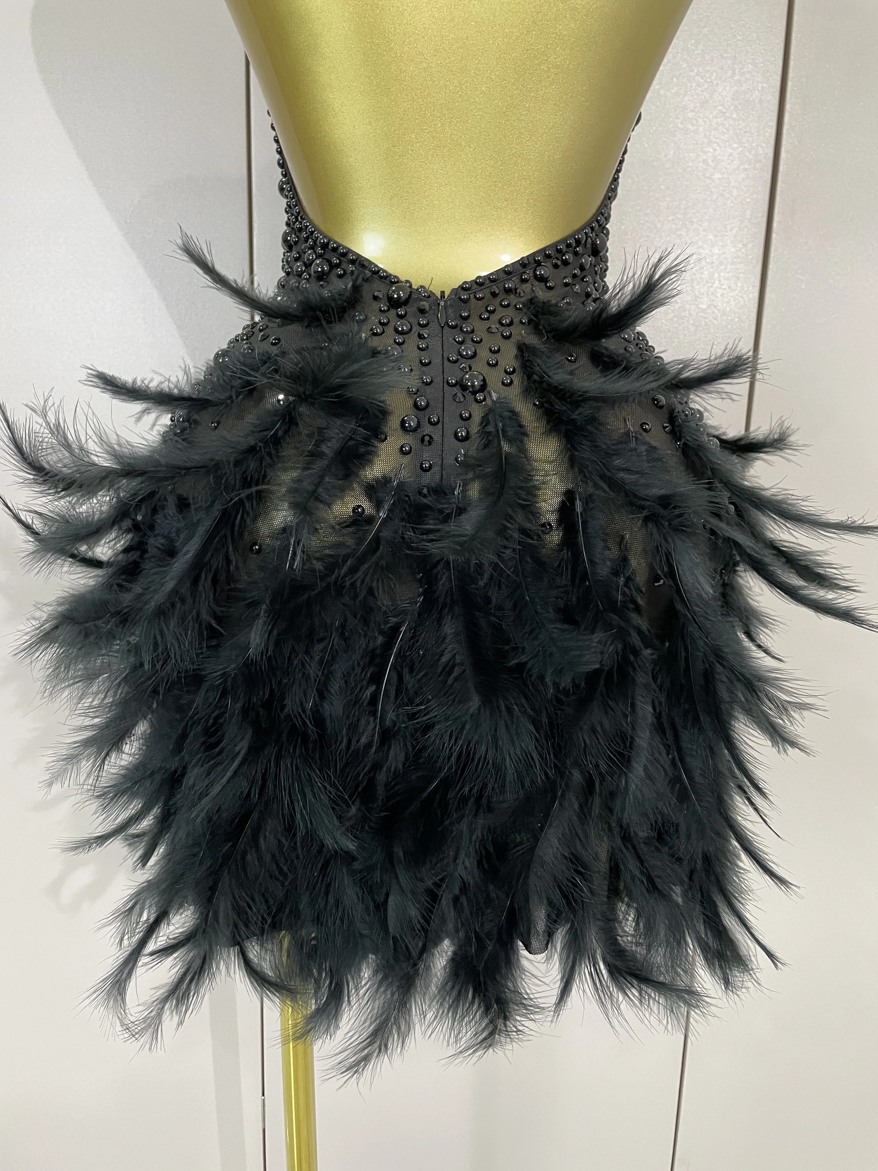 Women Luxury Black Rhinestones Pearls Feathers Halter Backless Short Dress Sexy Celebrate Birthday Dress Nightclub Stage Costume Women Luxury Black Rhinestones Pearls Feathers Halter Backless Short Dress Sexy Celebrate Birthday Dress Nightclub Stage Costume