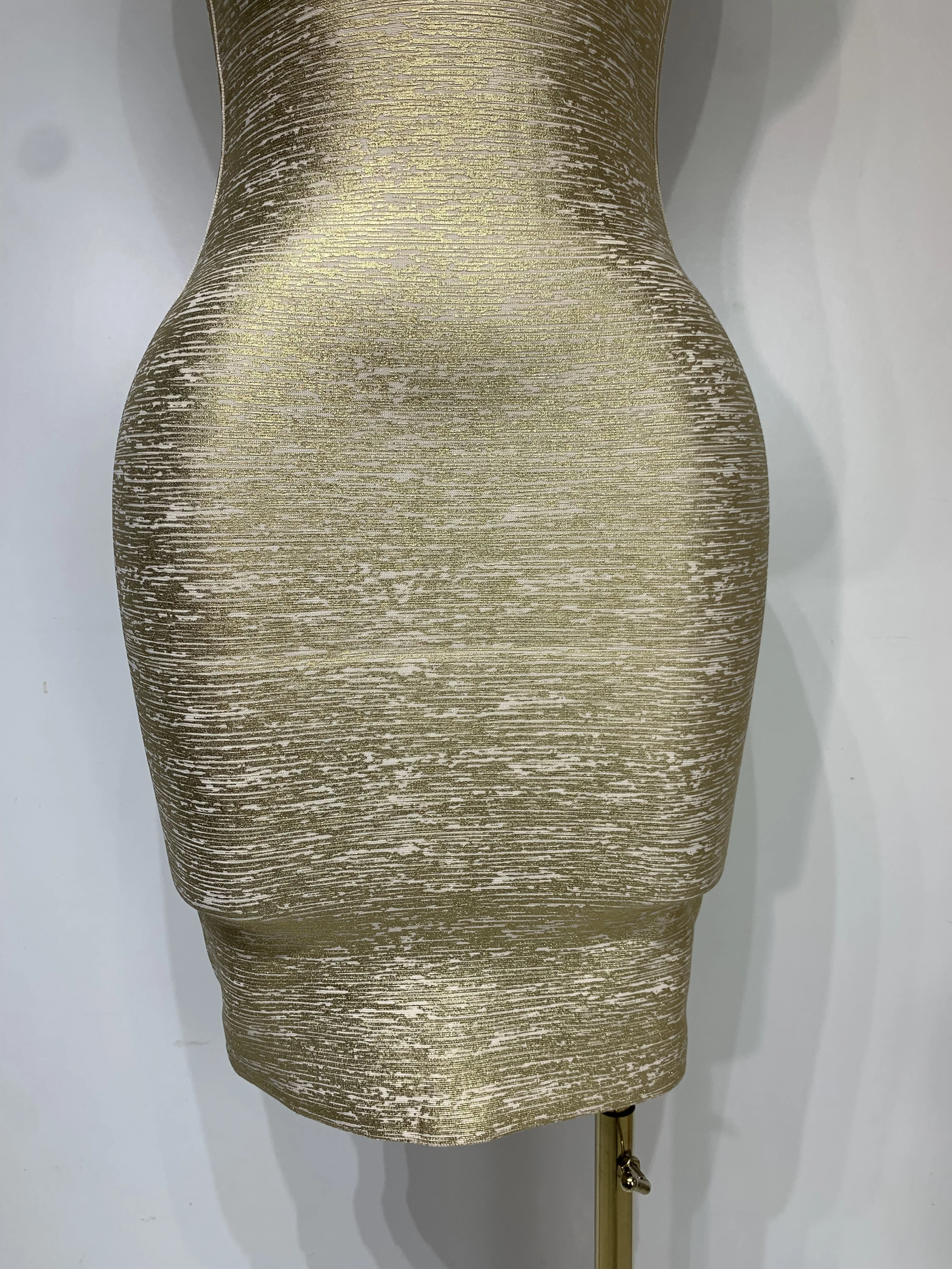 High Quality Celebrity Elegant Gold Bodycon Bandage Dress Women Sexy Nightclub Evening Party Luxury Birthday Dress Vestidos High Quality Celebrity Elegant Gold Bodycon Bandage Dress Women Sexy Nightclub Evening Party Luxury Birthday Dress Vestidos