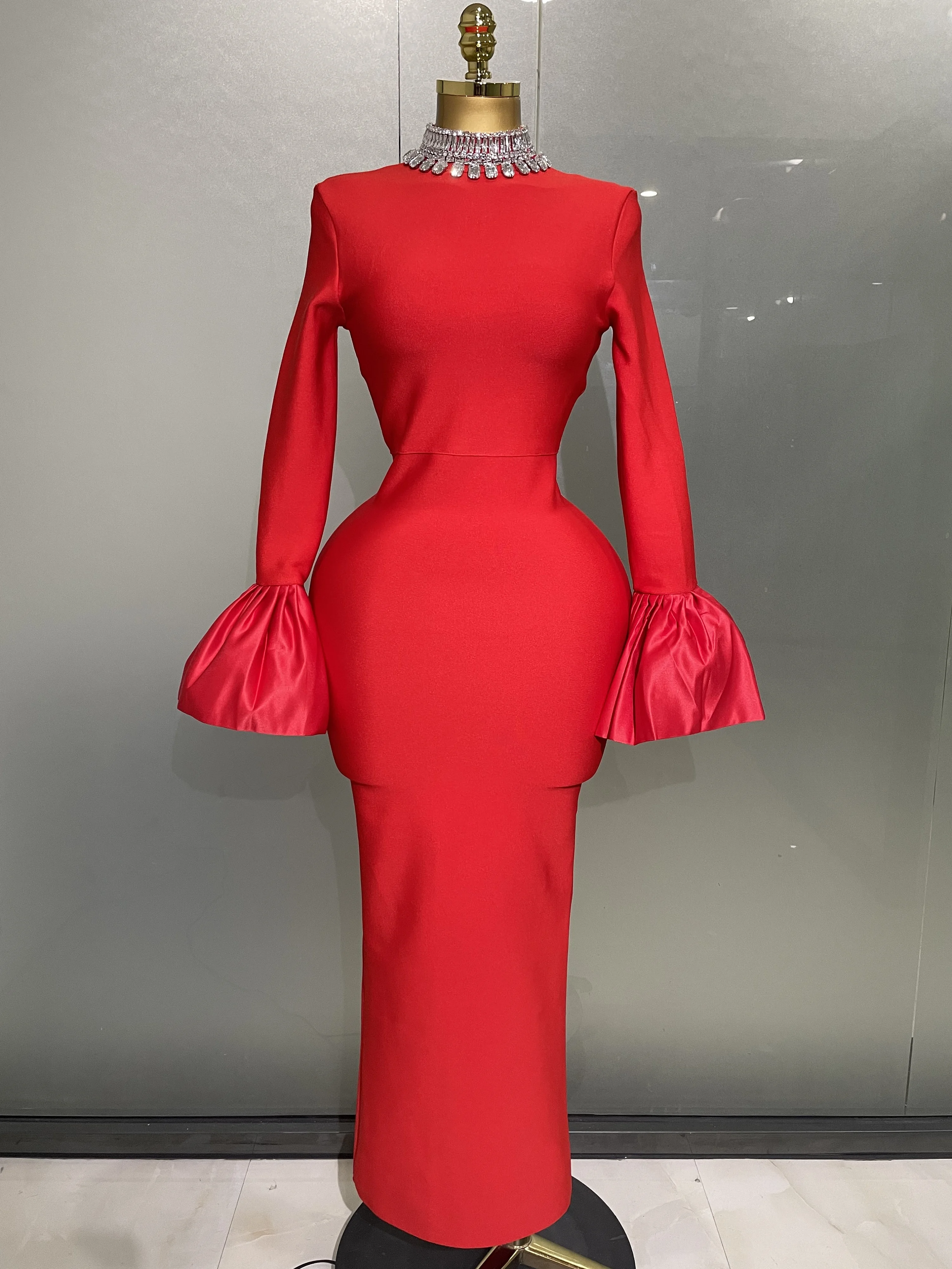 2025 Women Sexy Flare Sleeve Sparkly Crystal Black Bodycon Bandage Long Dress Elegant Evening Party Celebrate Red Carpet Dress